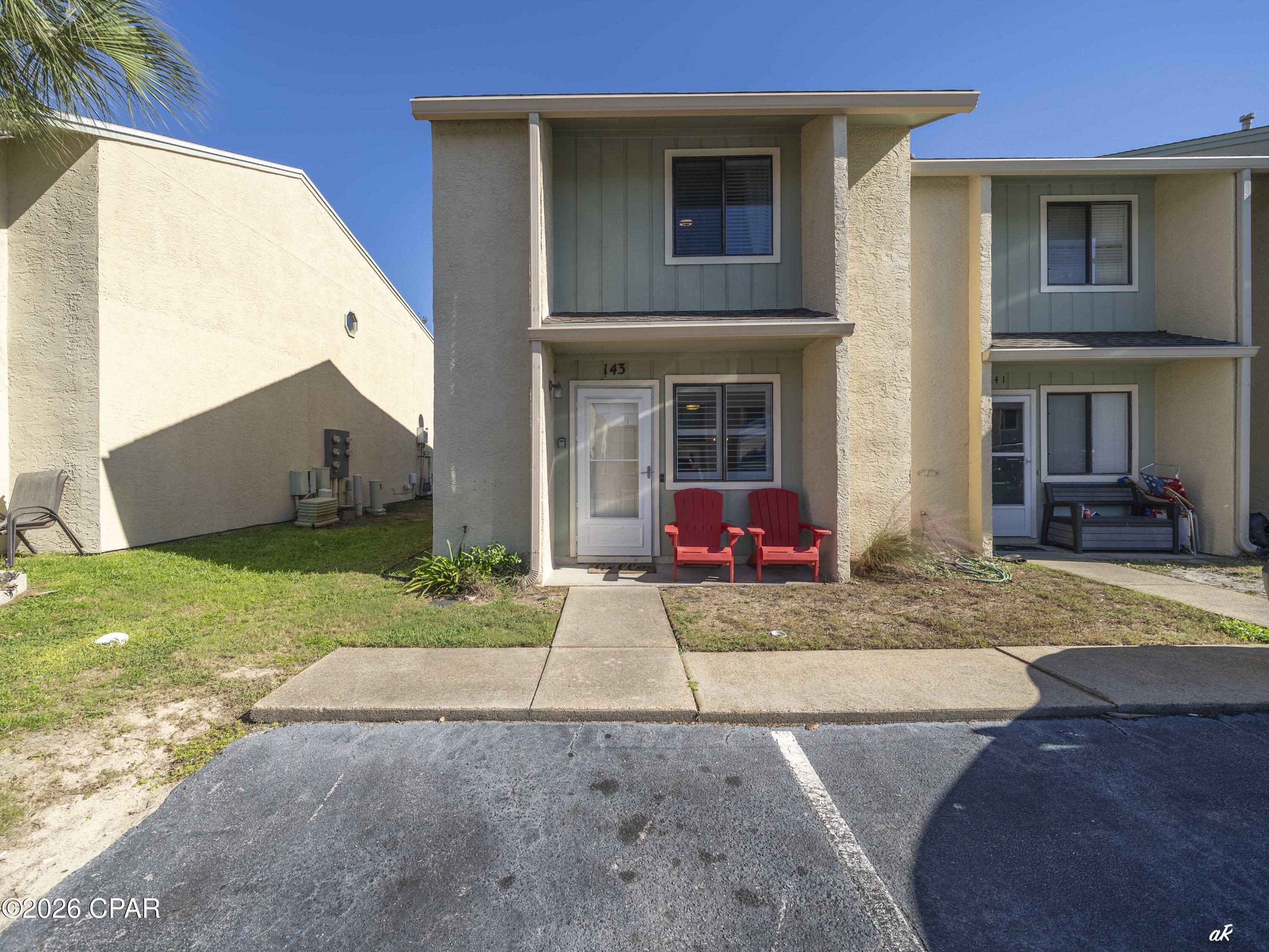 143 W Leslie Lane, Panama City Beach, FL 32407 thumbnail, photo 2 of 35