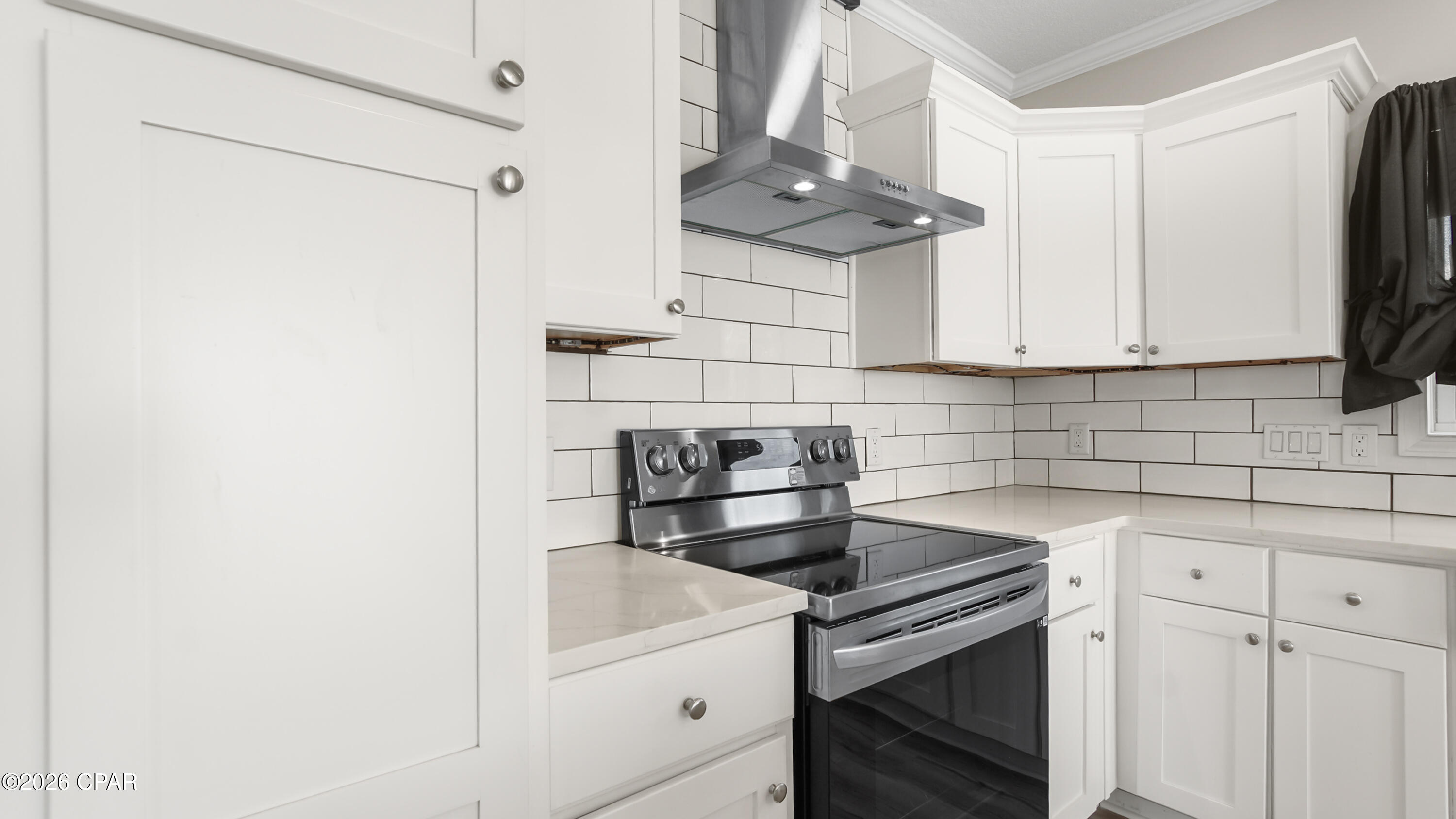 Image 10 For 227 Bay Street
