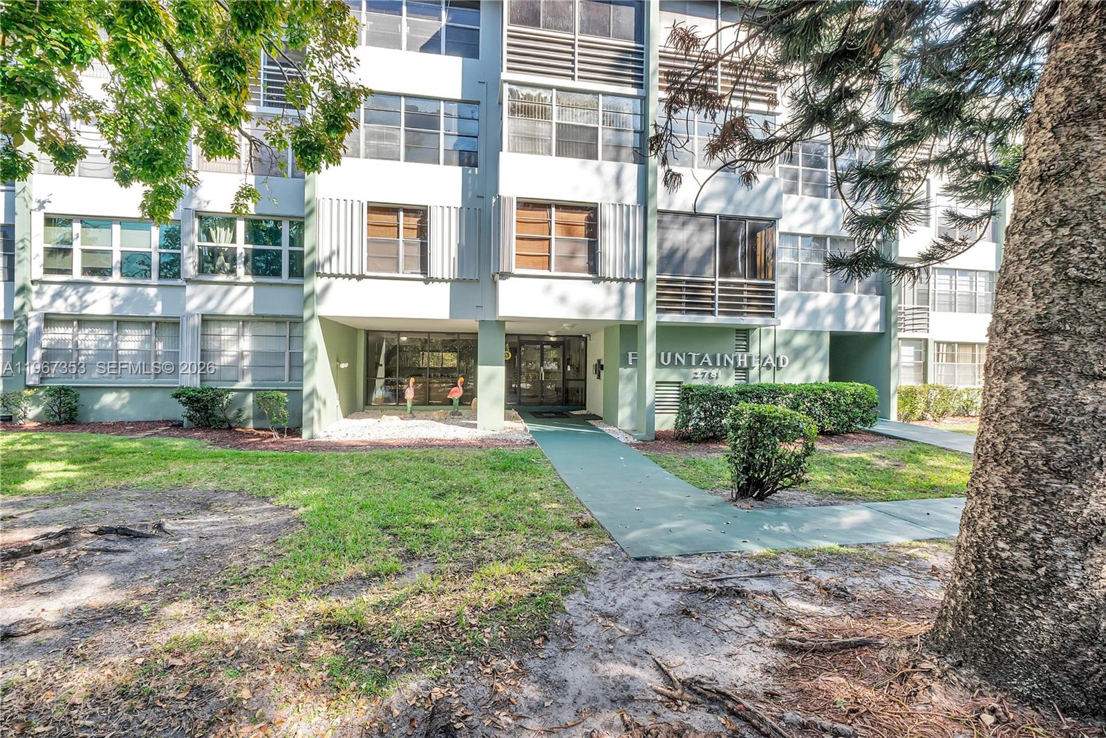 Watergate Condominium No