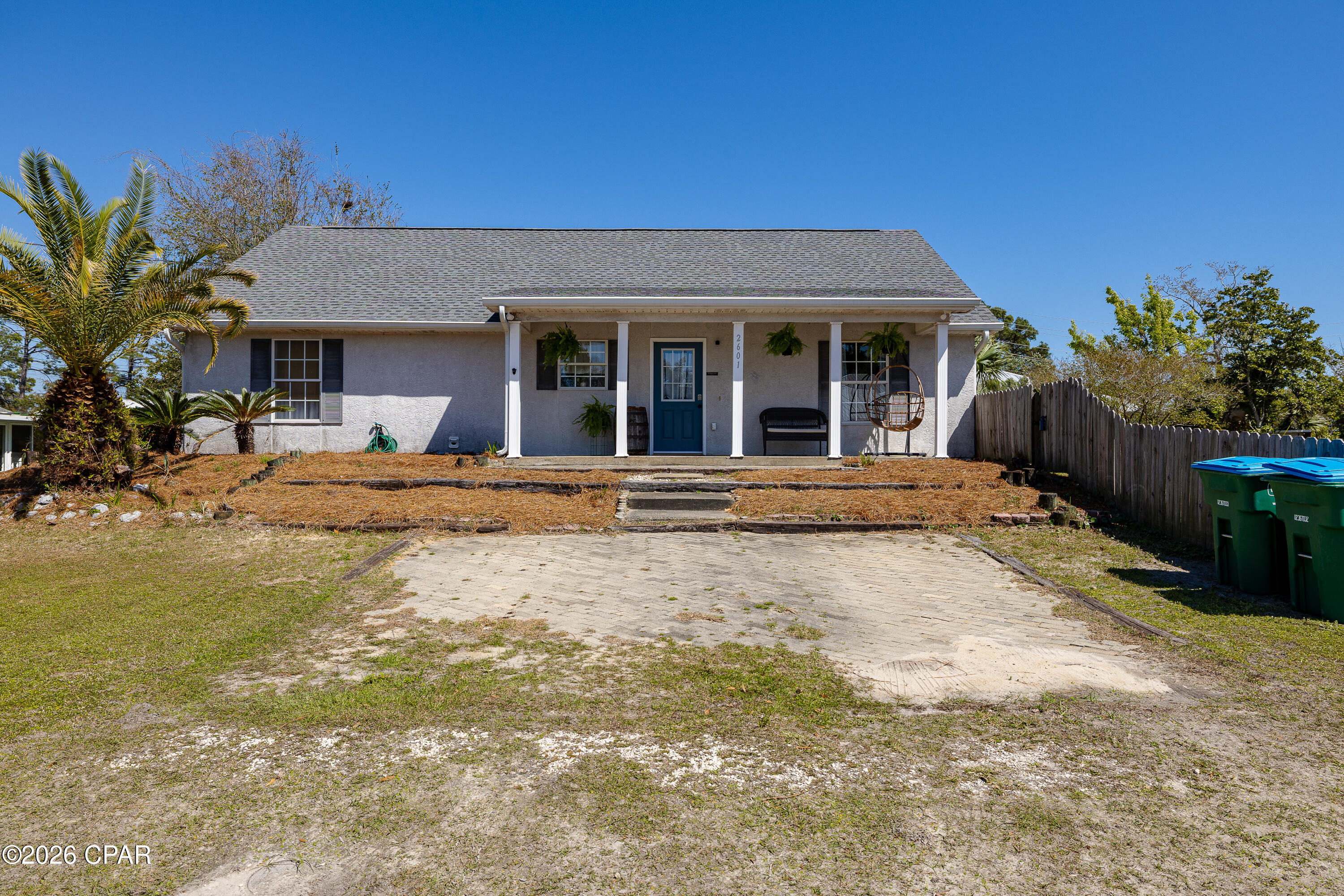 Image 142 For 2601 Oak Street