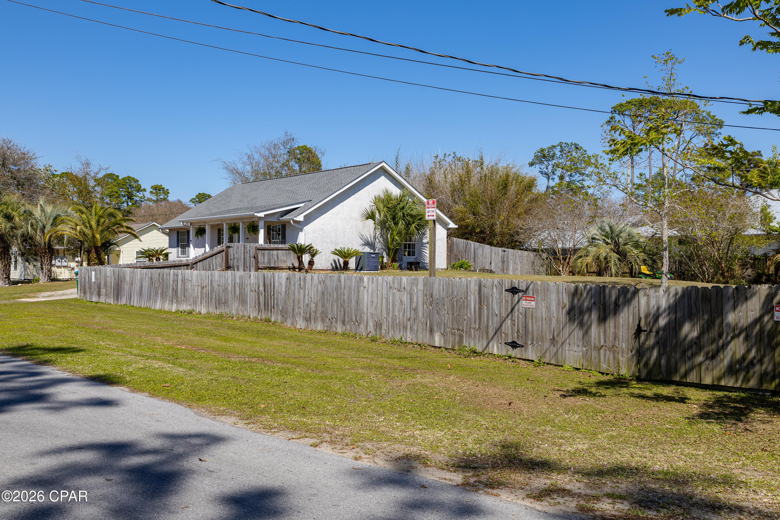 Image 144 For 2601 Oak Street