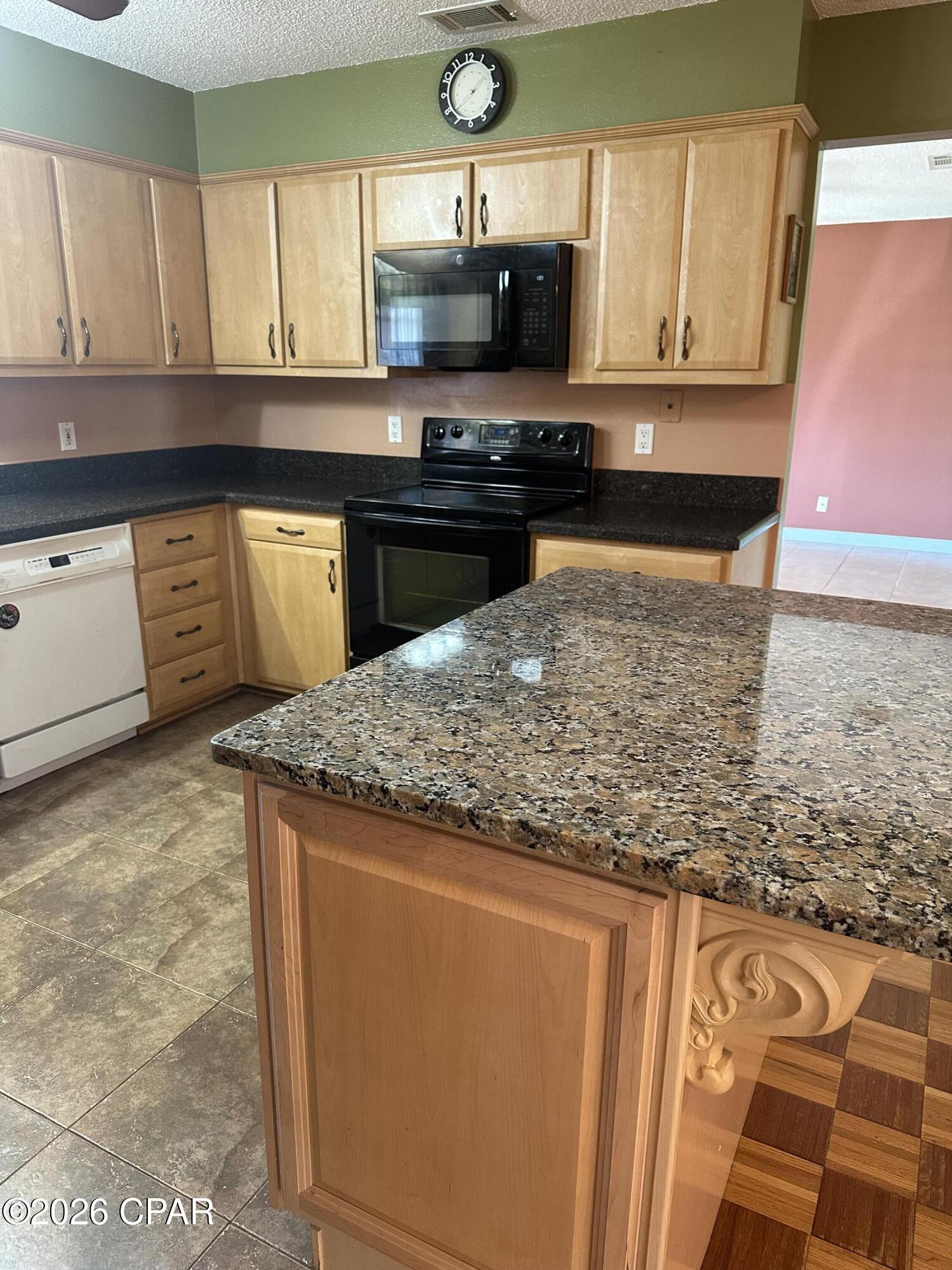 14202 Bay Avenue, Panama City Beach, FL 32413 thumbnail, photo 6 of 30