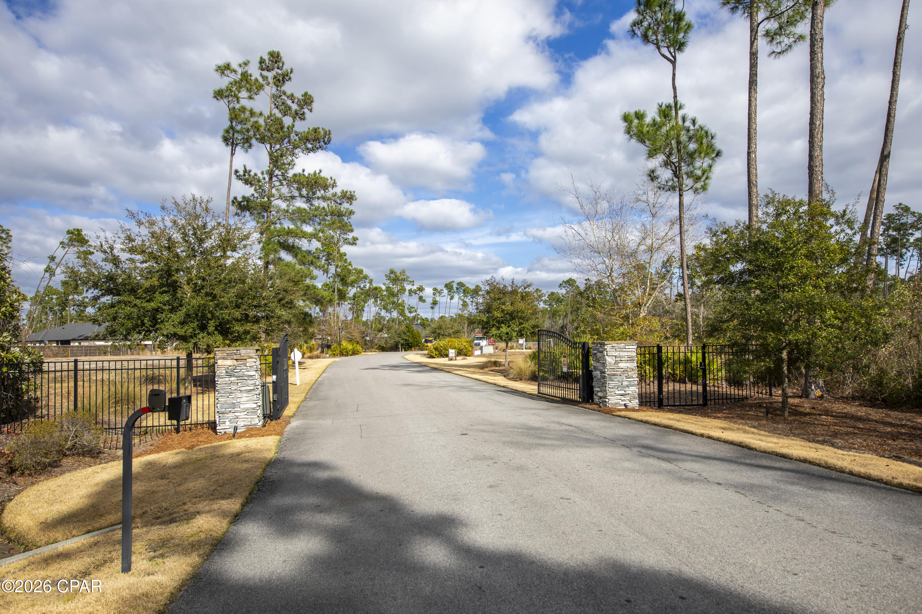 Image 6 For 9916 Summer Creek Drive