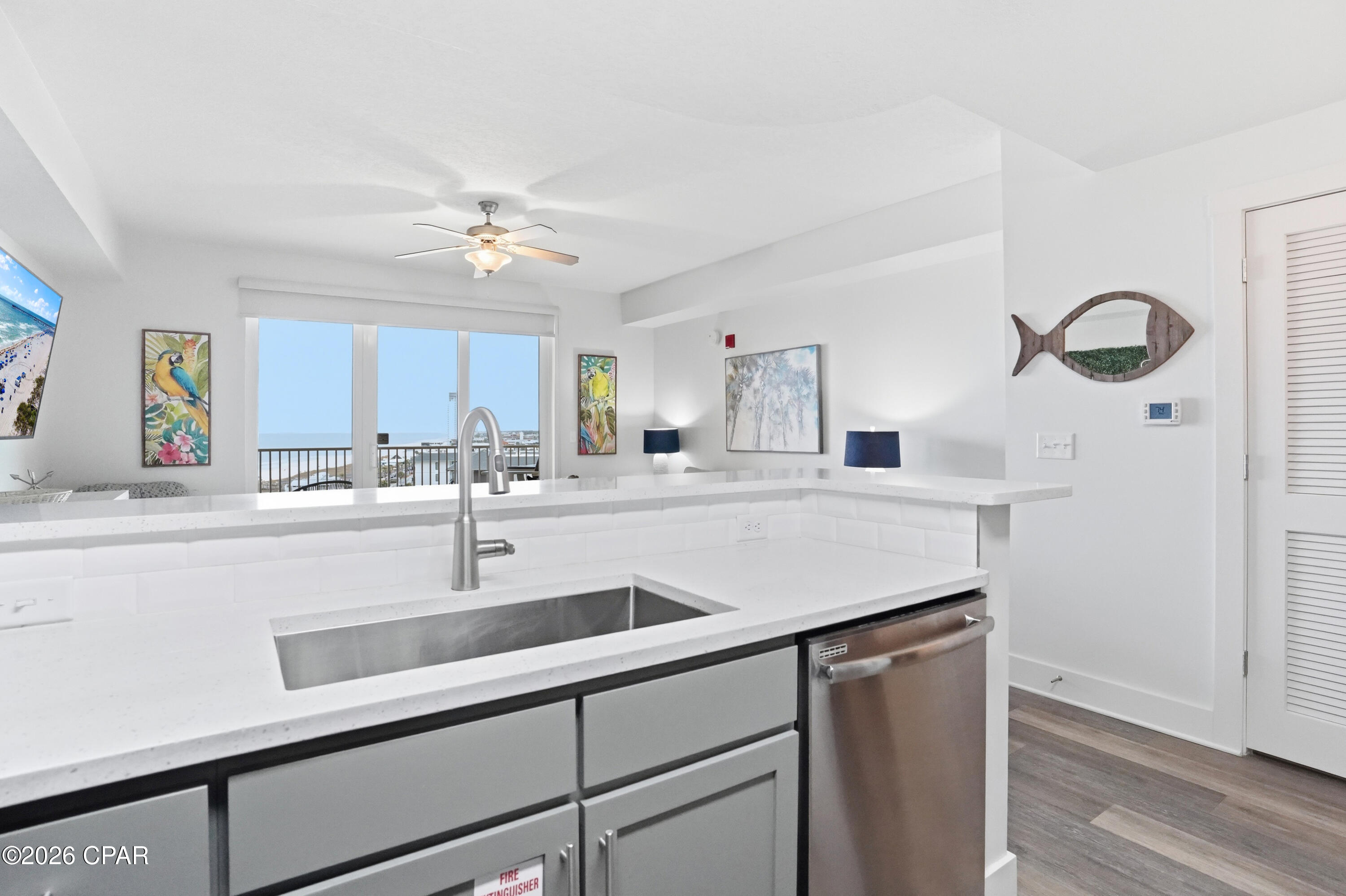 Image 30 For 15928 Front Beach Road 3-803
