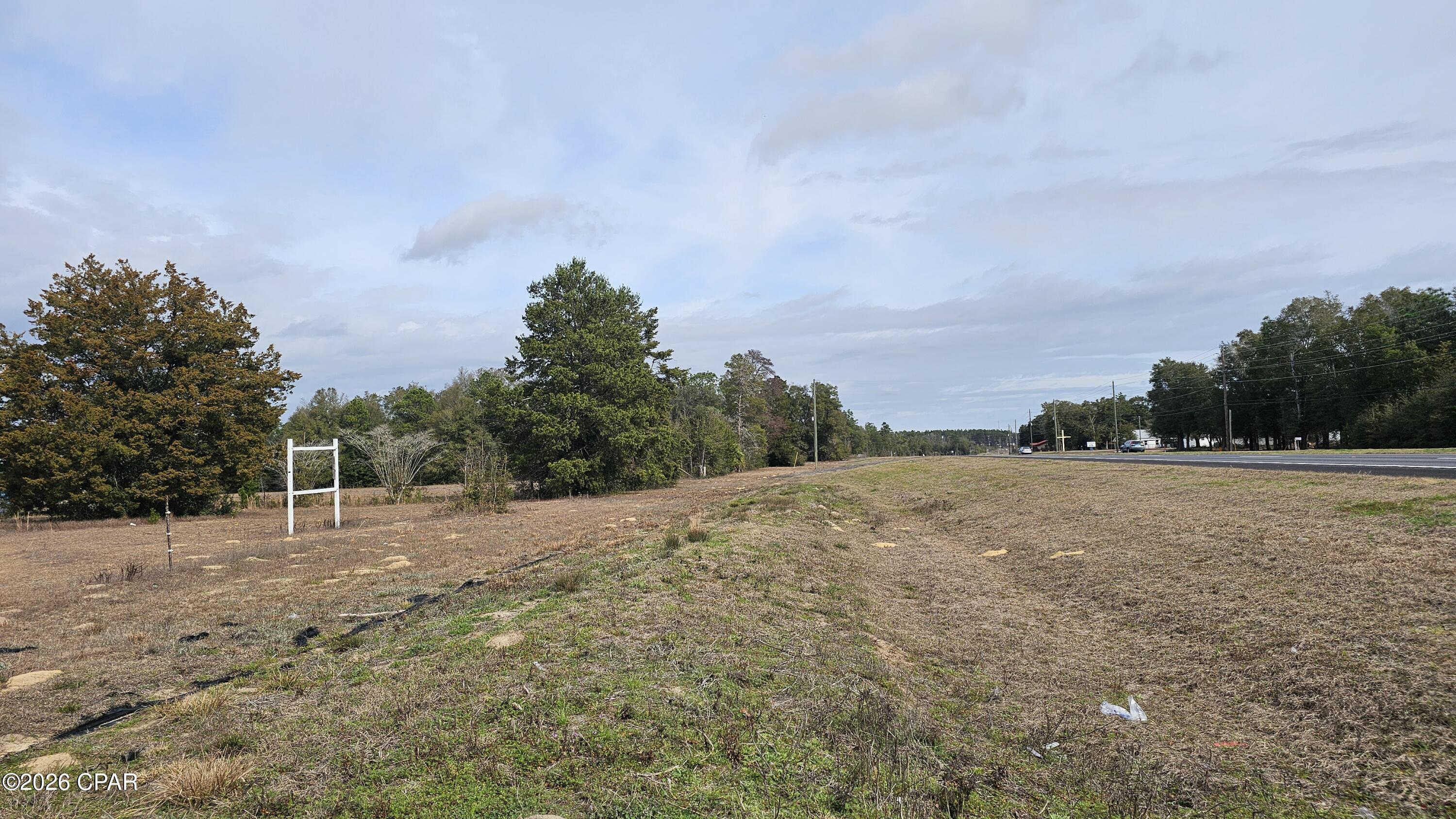 2nd image of 5728 Hwy 77 #B, Chipley, FL 32428 | MLS# 785458