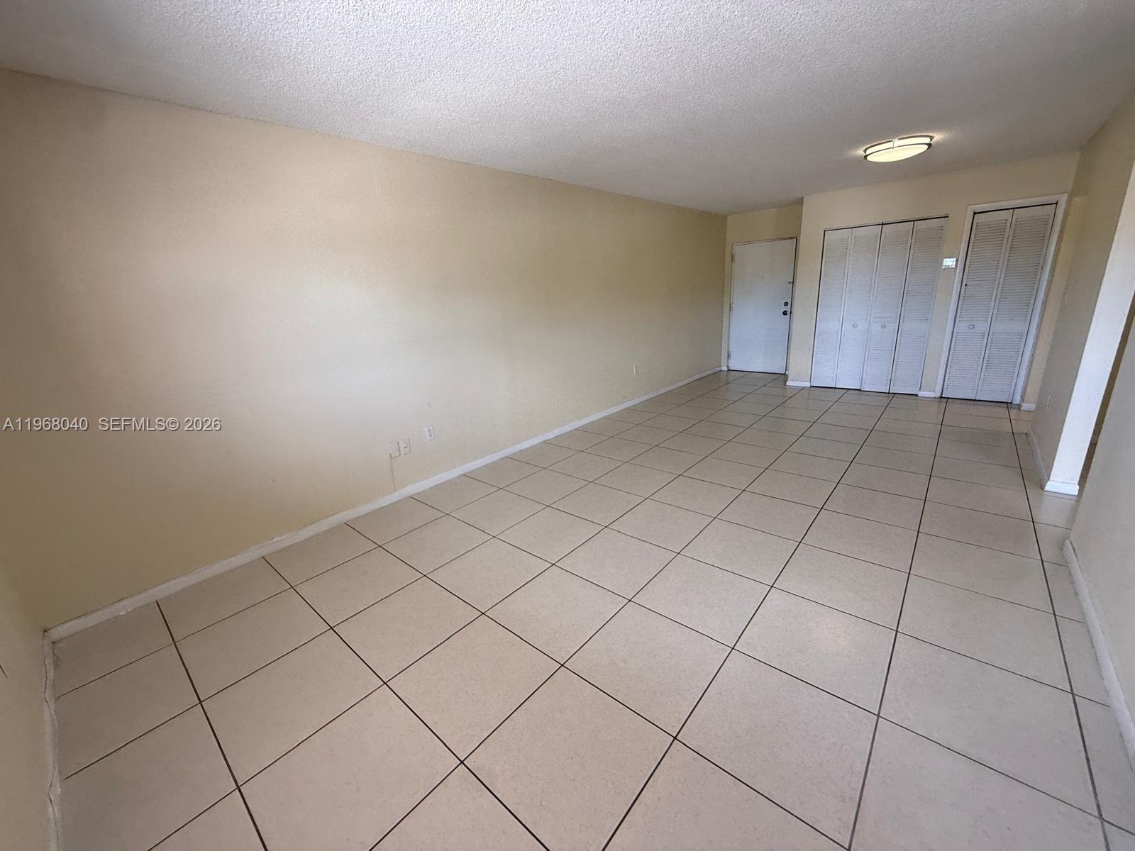 Lakeview Gardens At Miami