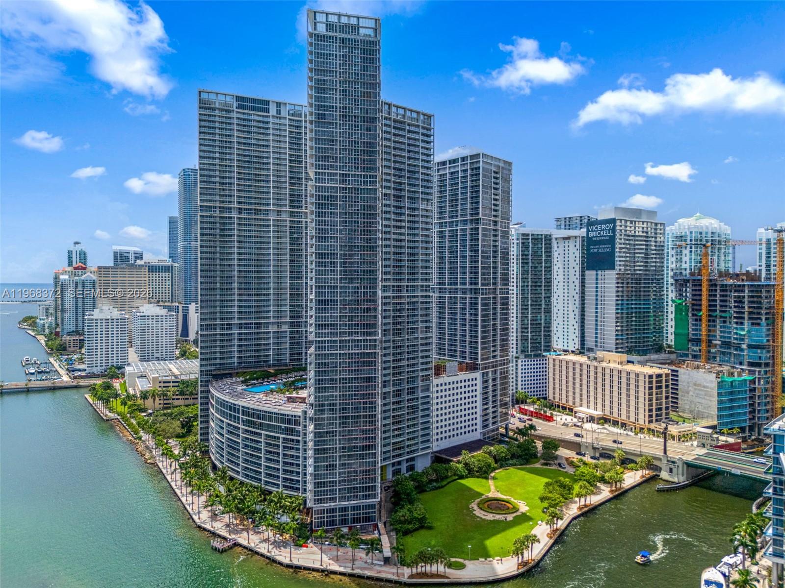 Icon Brickell No Two