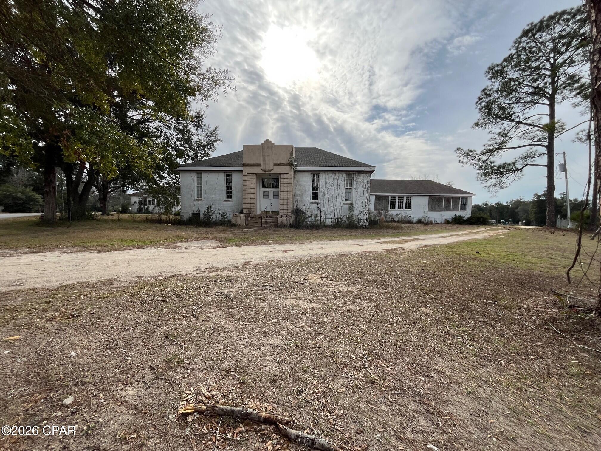 23rd image of 4181 Apple White St, Greenwood, FL 32443 | MLS# 785534