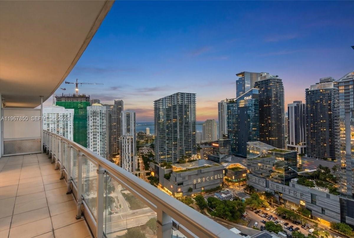 92 3rd St Unit 3804, Miami, Florida 33130