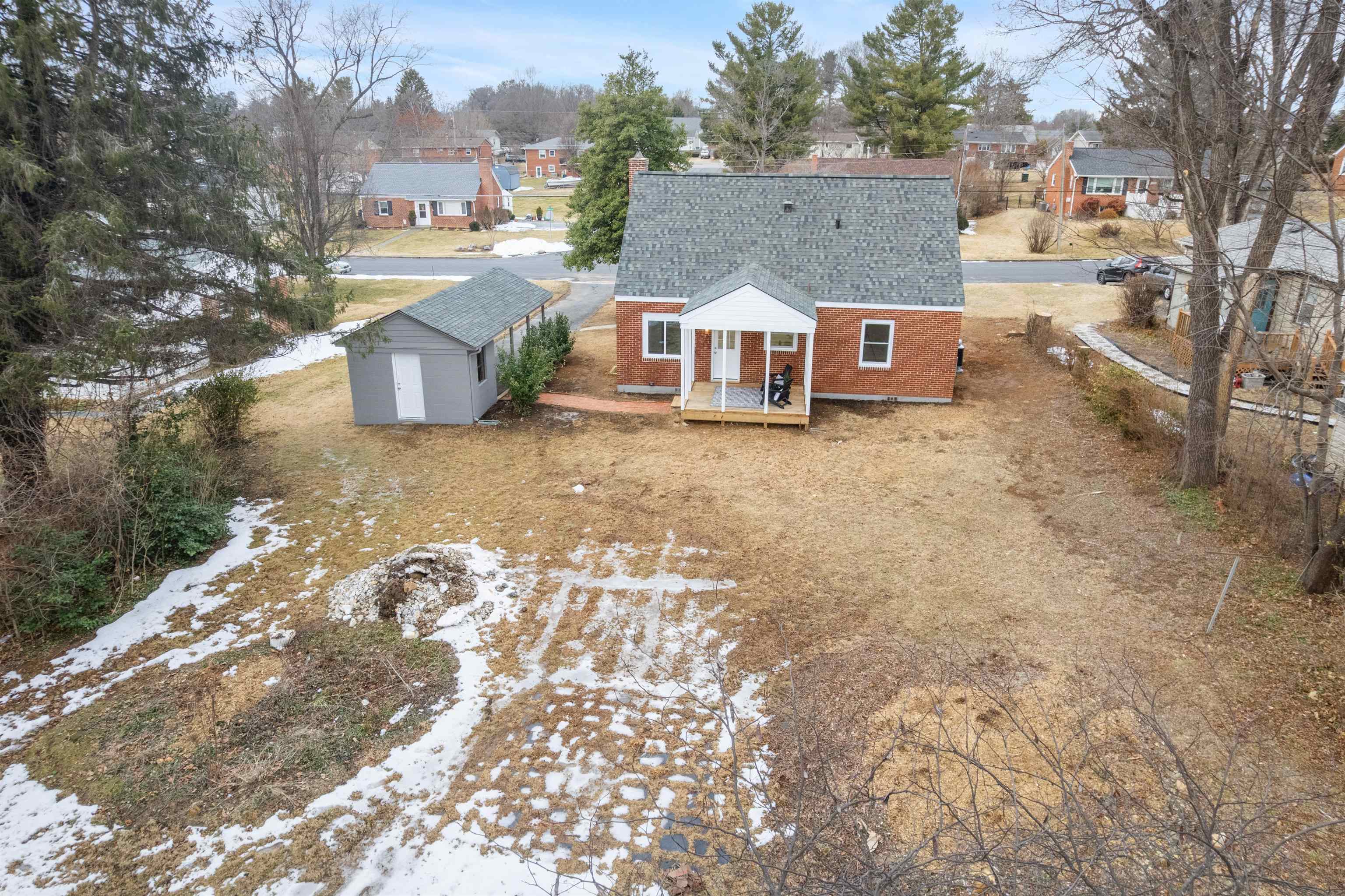 300 Alphin Ave