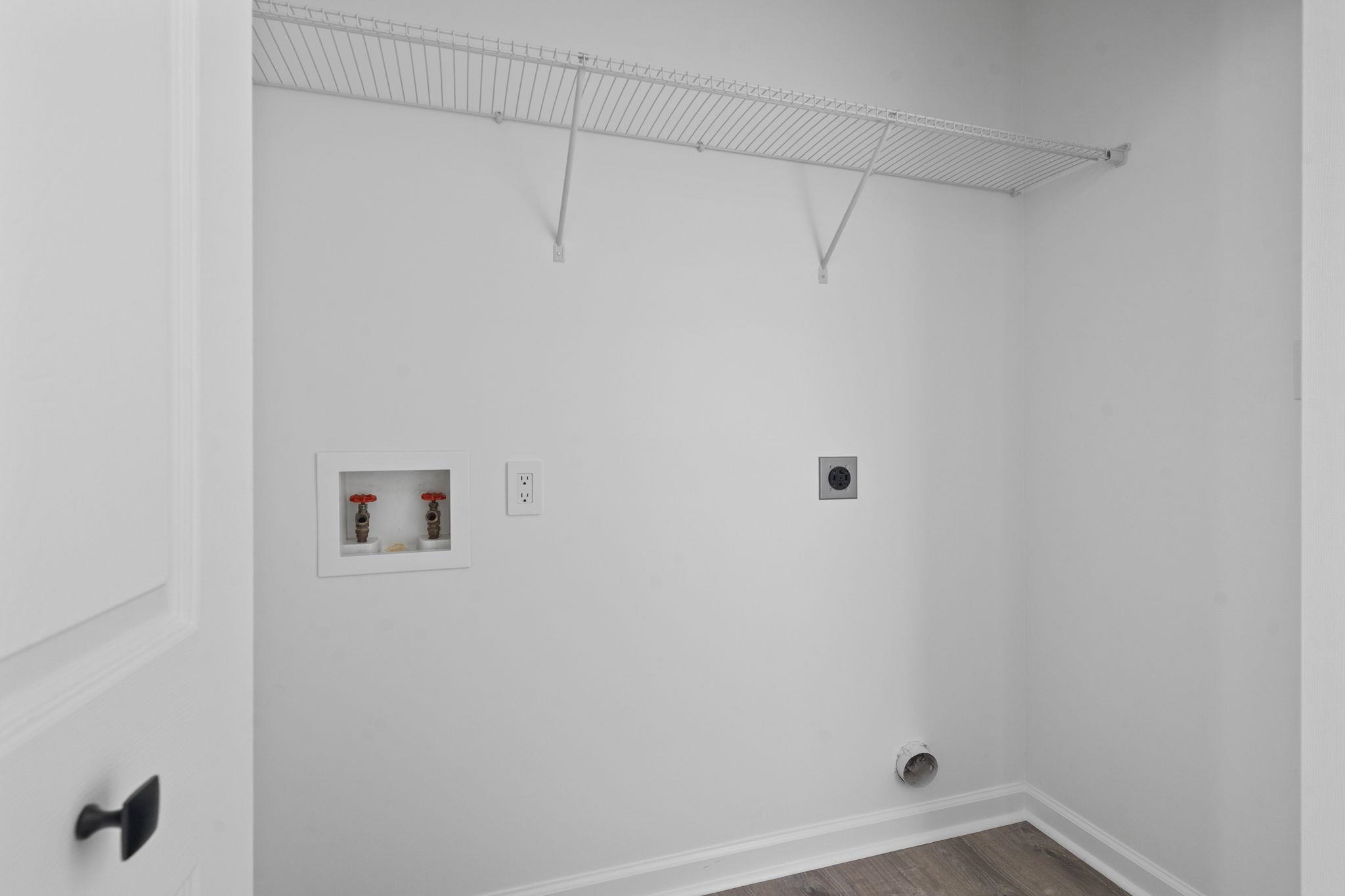 2604539 | Photo 14