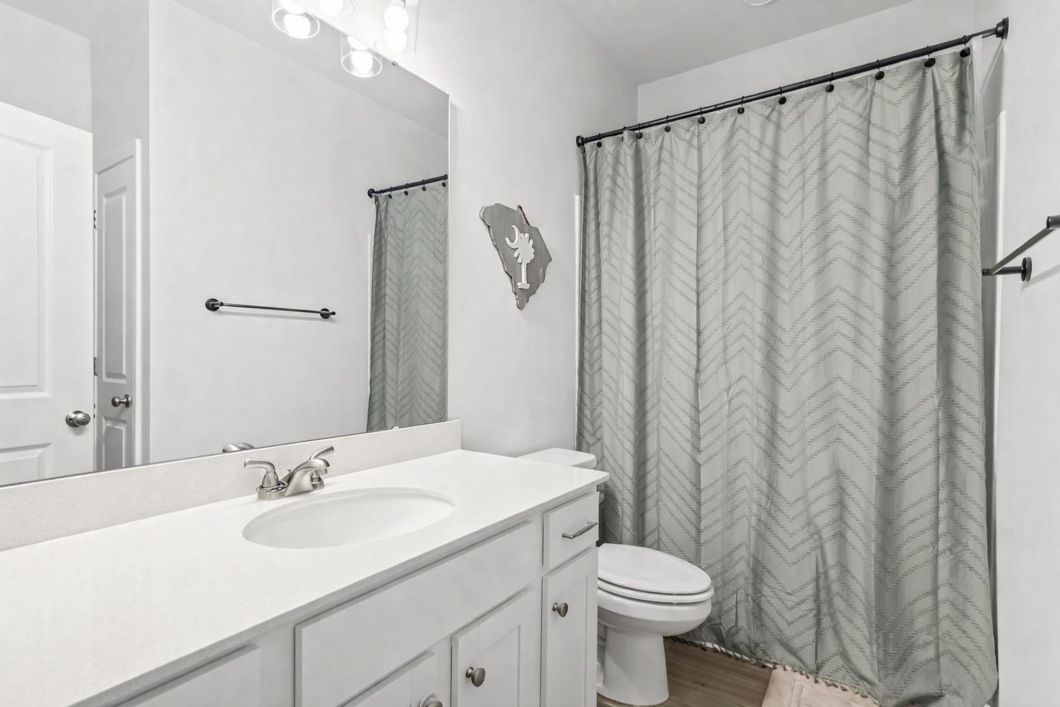 2604585 | Photo 21