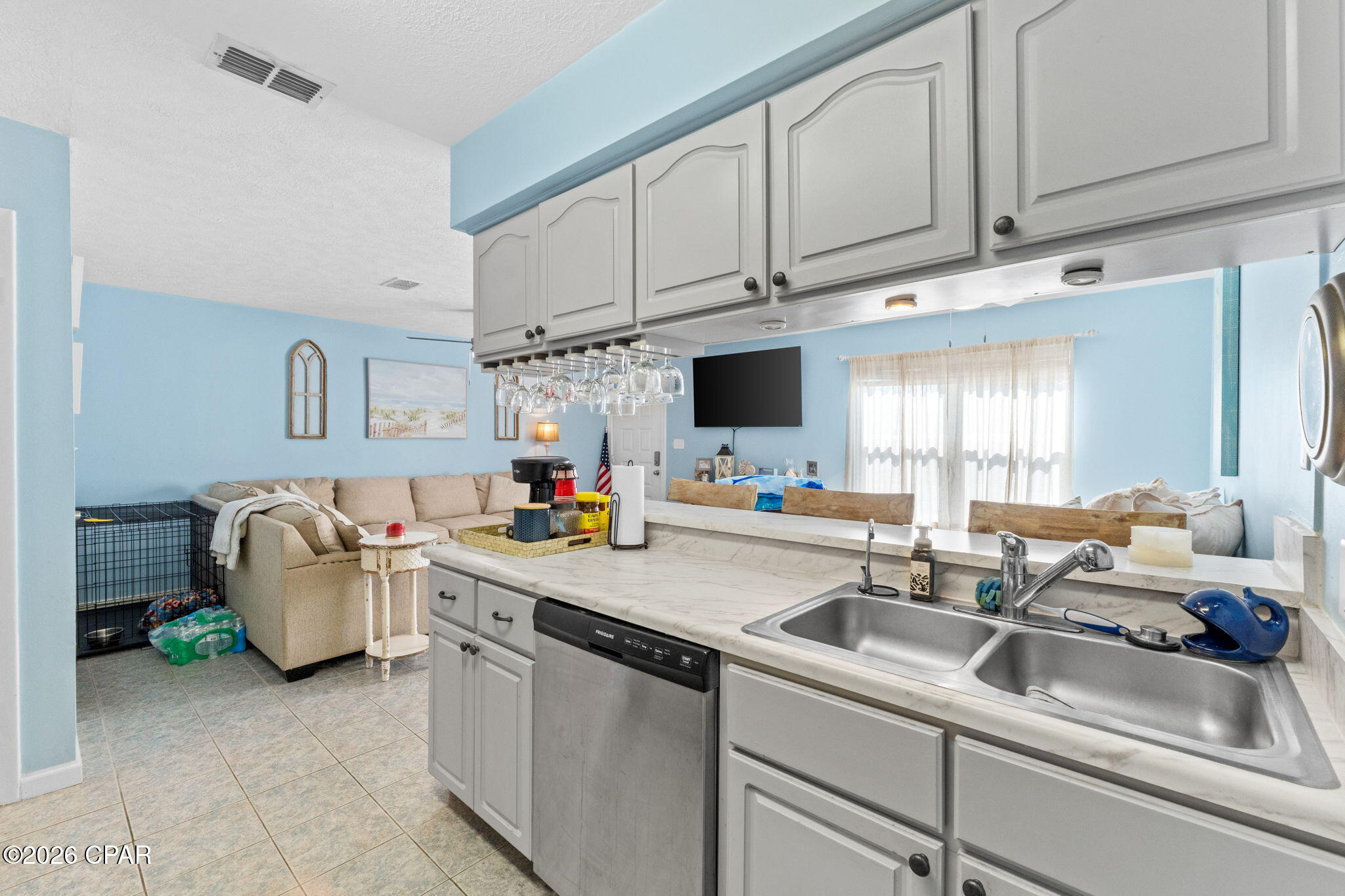 Image 9 For 7813 Lagoon Drive 5c