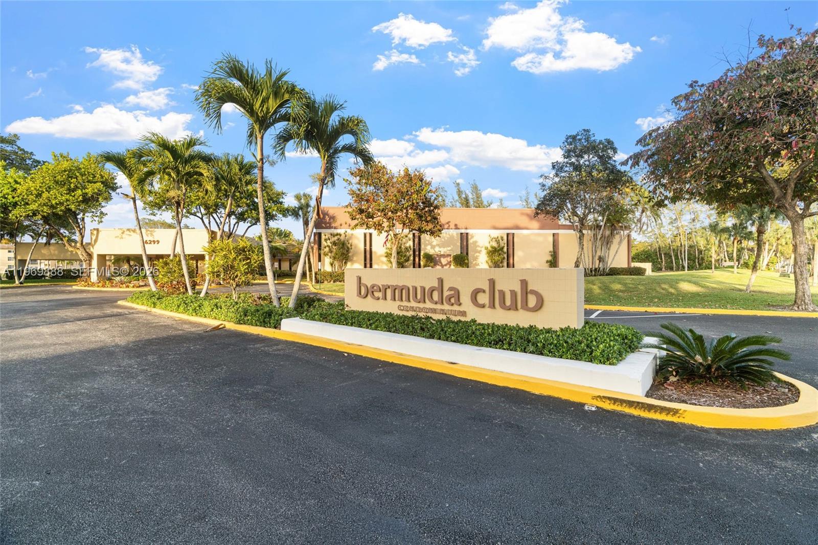 Bermuda Club Seven Condo
