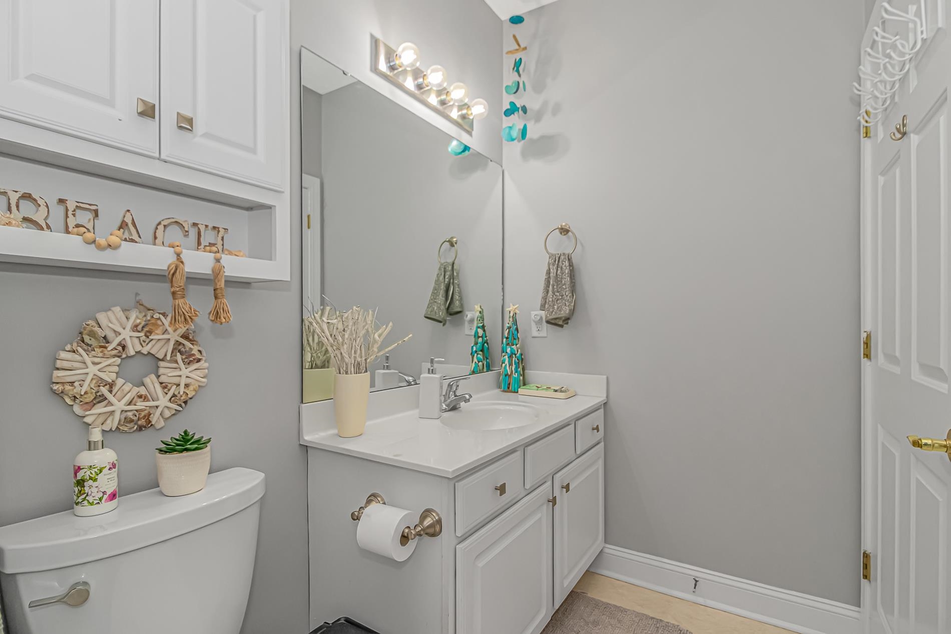 2604687 | Photo 9
