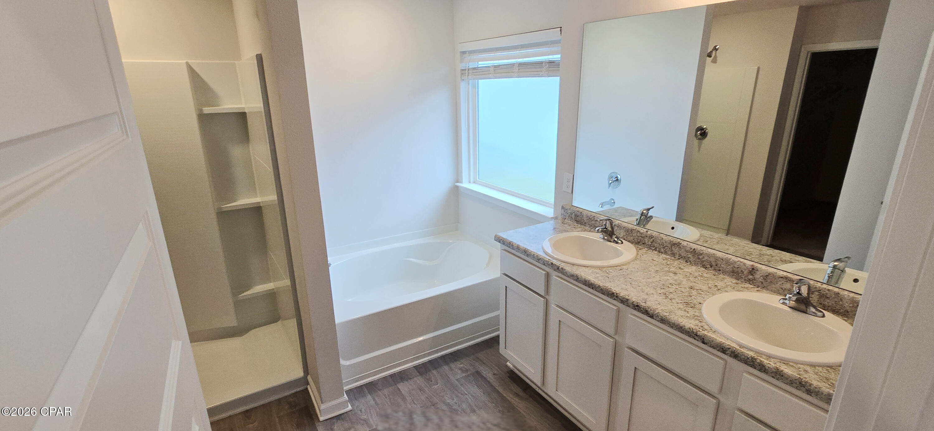 Image 16 For 3992 Pioneer Lane