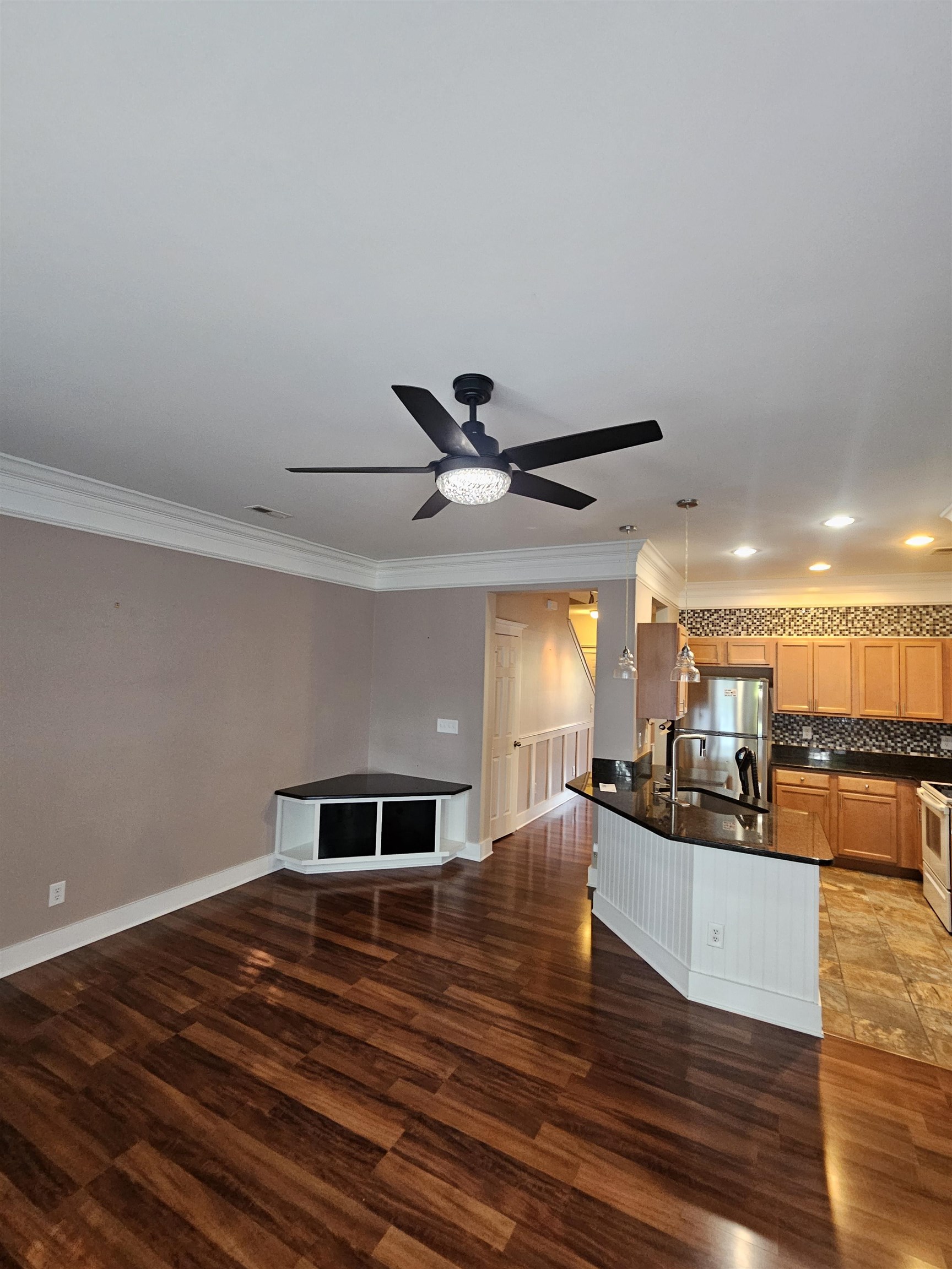 2604976 | Photo 14