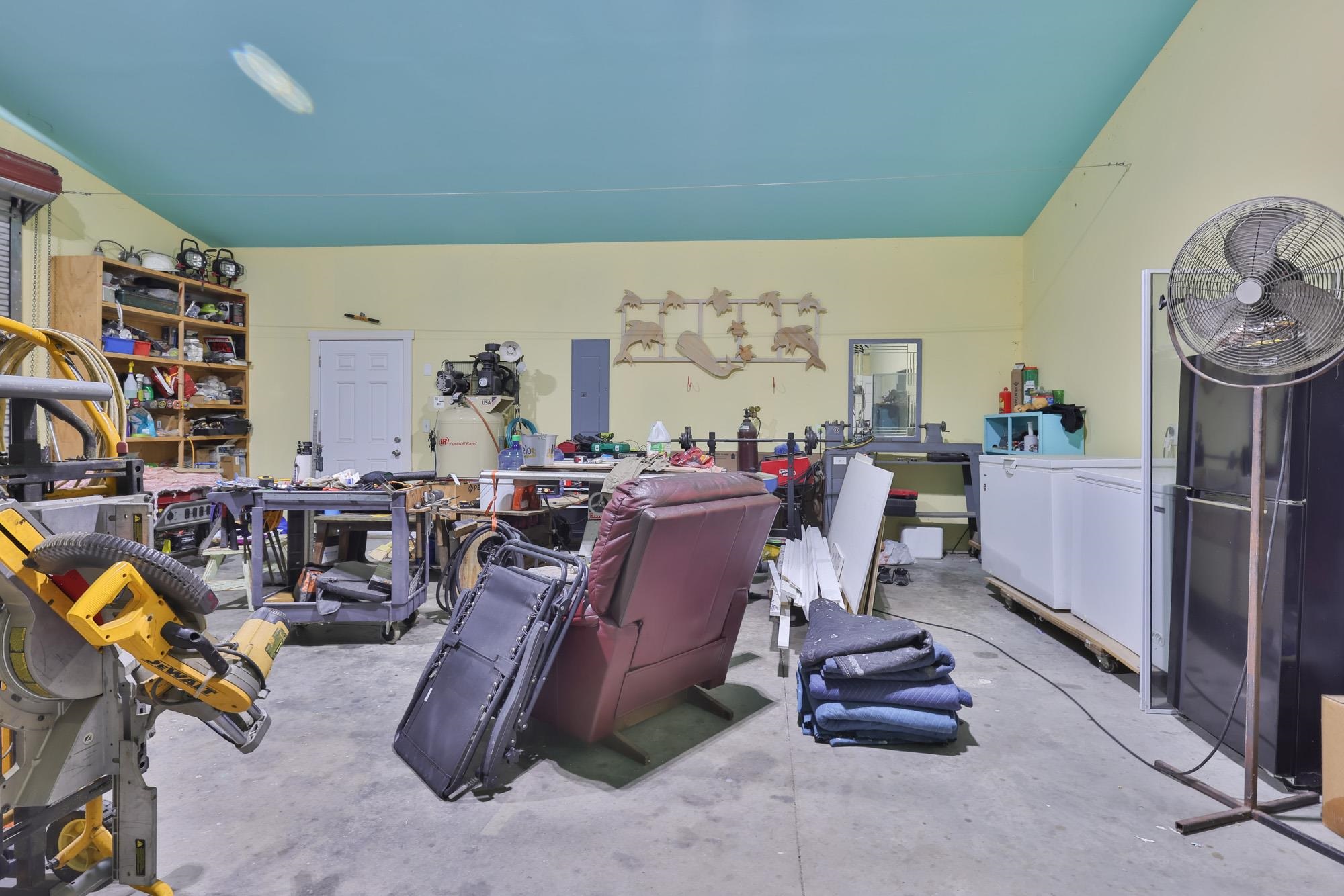 2604997 | Photo 29