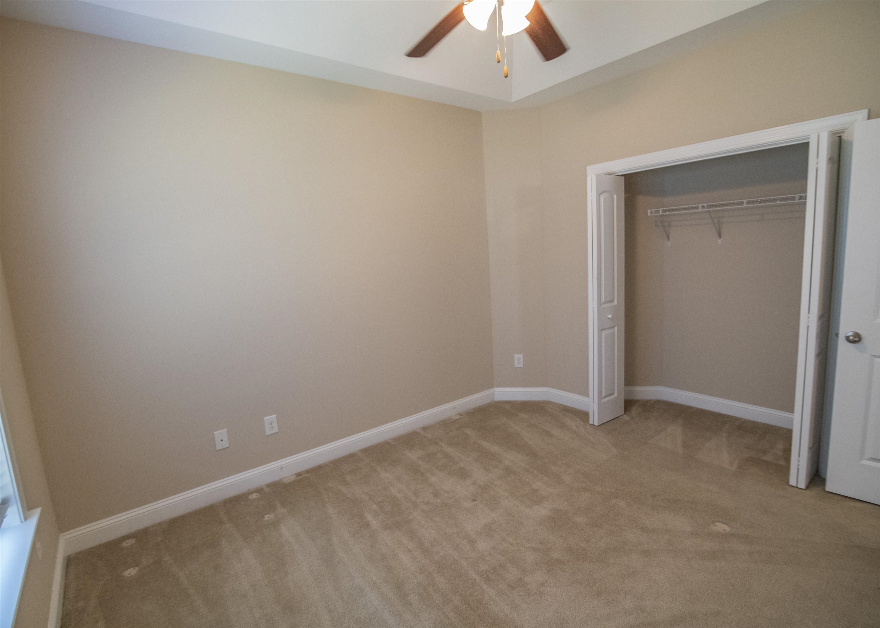 2605056 | Photo 34