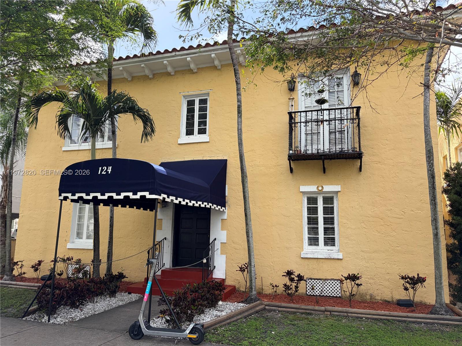 Mendoza Condo