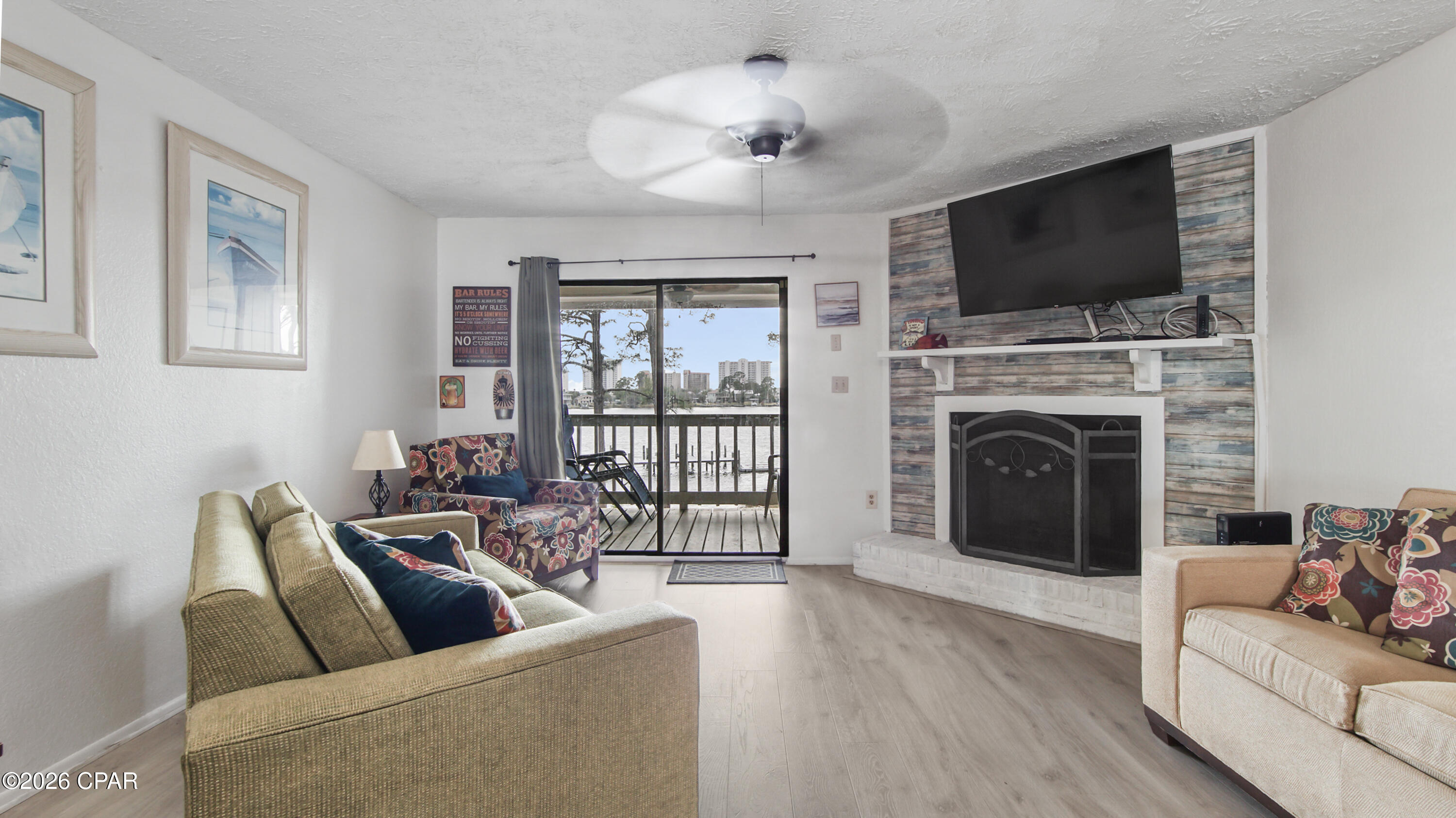 Image 8 For 6903 Lagoon Drive 52