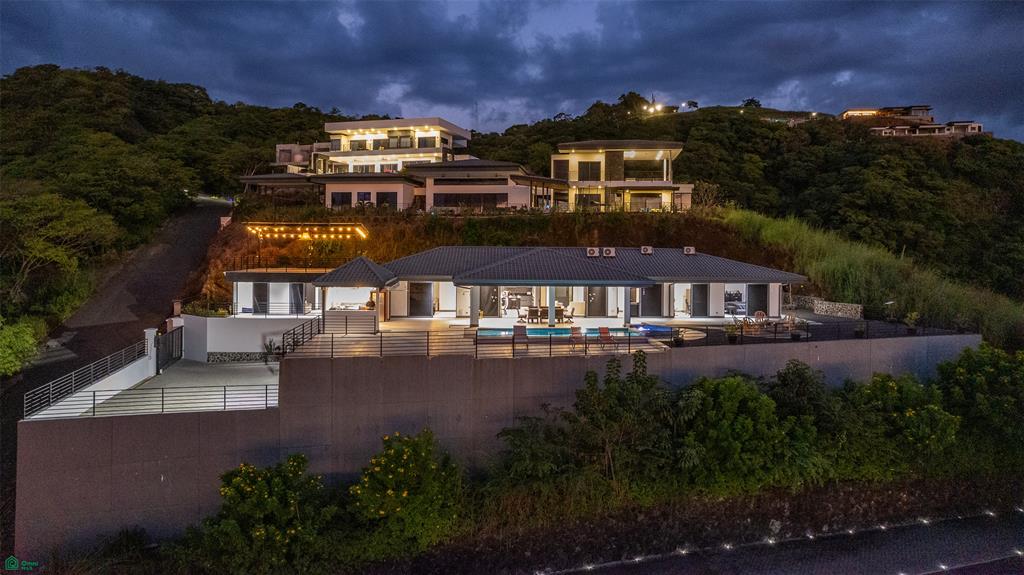 5 bed Single Family Homes For Sale in Carrillo, Guanacaste - 1