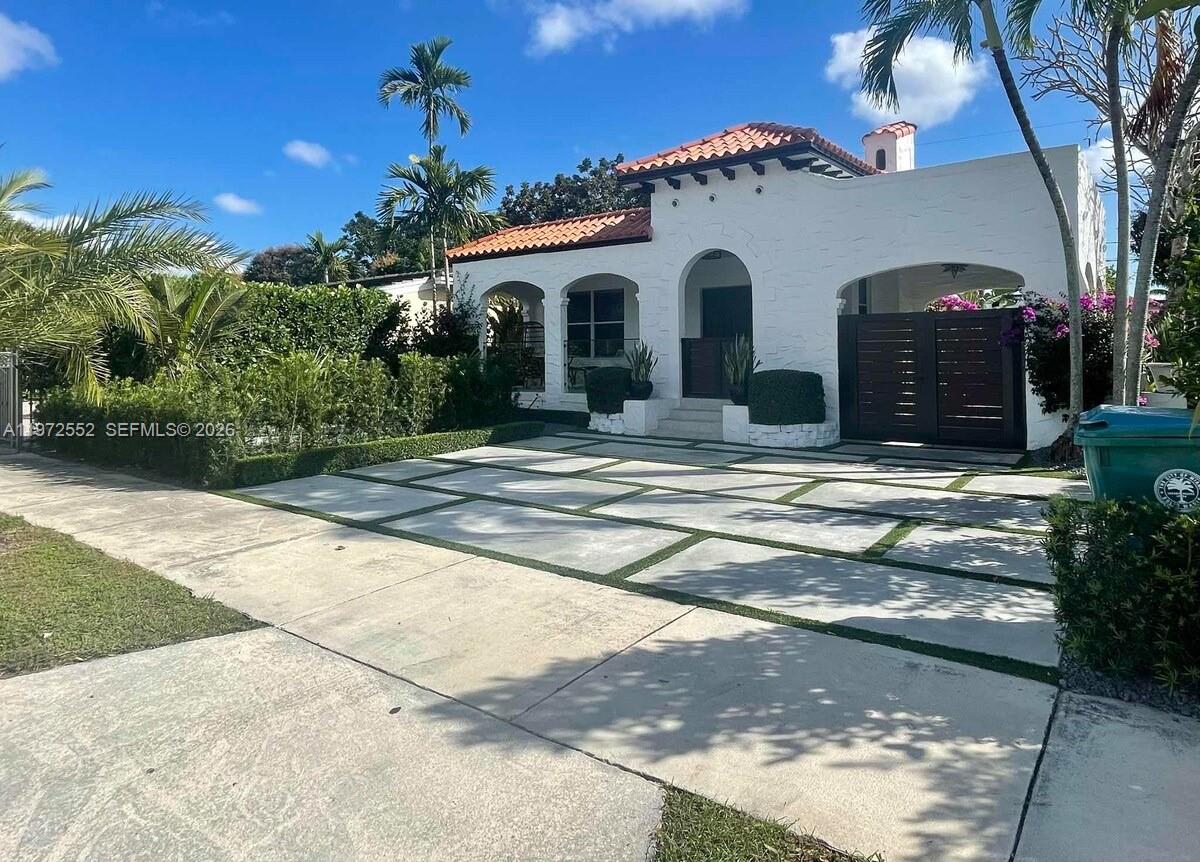 Tamiami Highlands