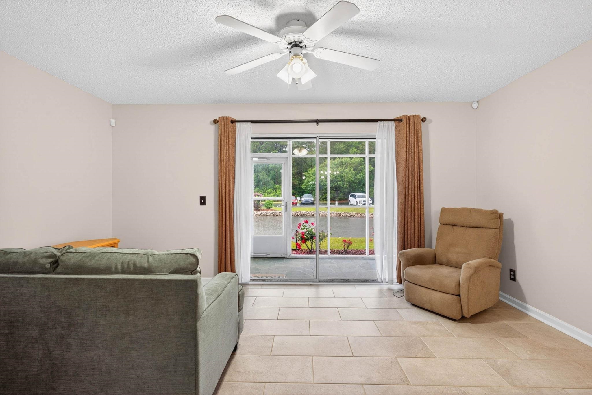 8862 Chandler Dr. 