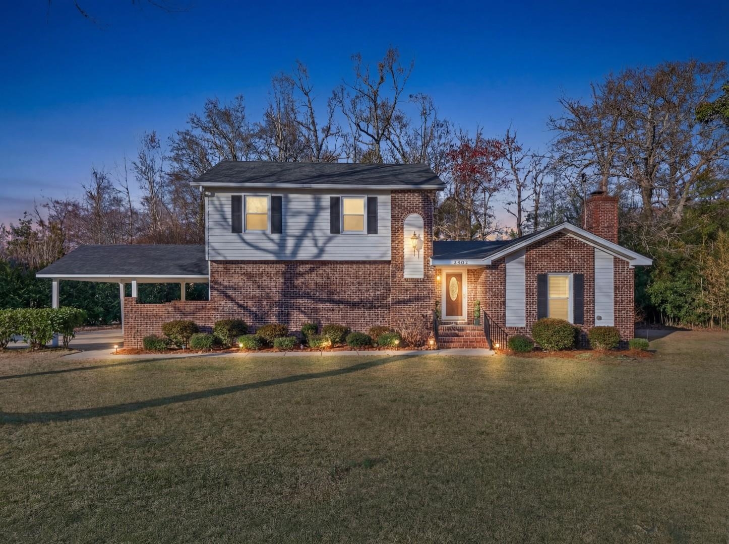 2402 South Hallmark Dr