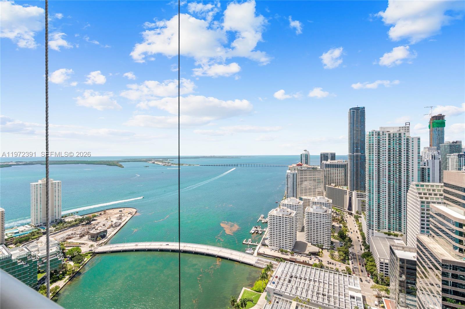 Icon Brickell No Two