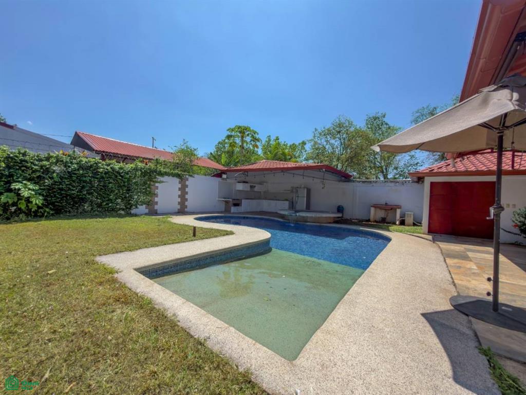 0 bed Single Family Homes For Sale in Esparza, Puntarenas - 1