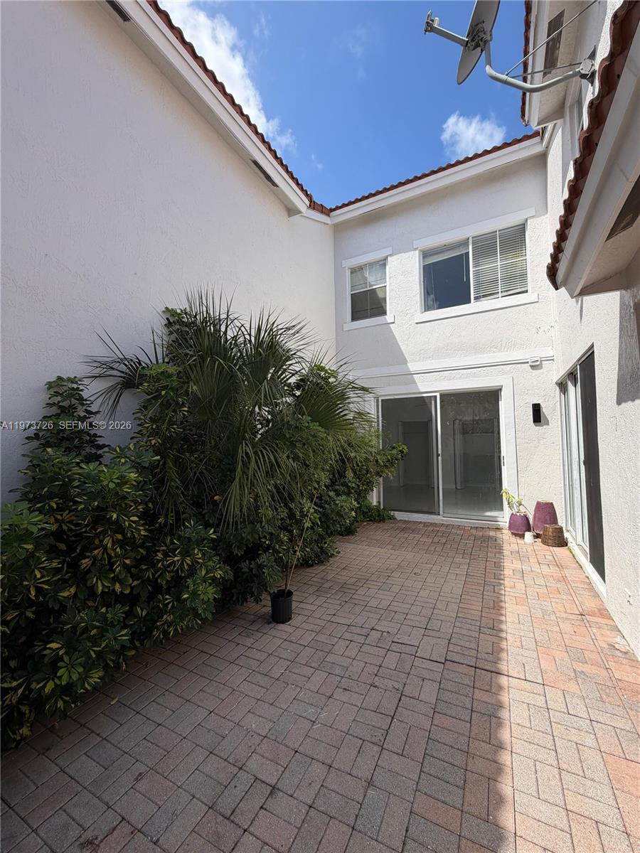 Property photo # 9