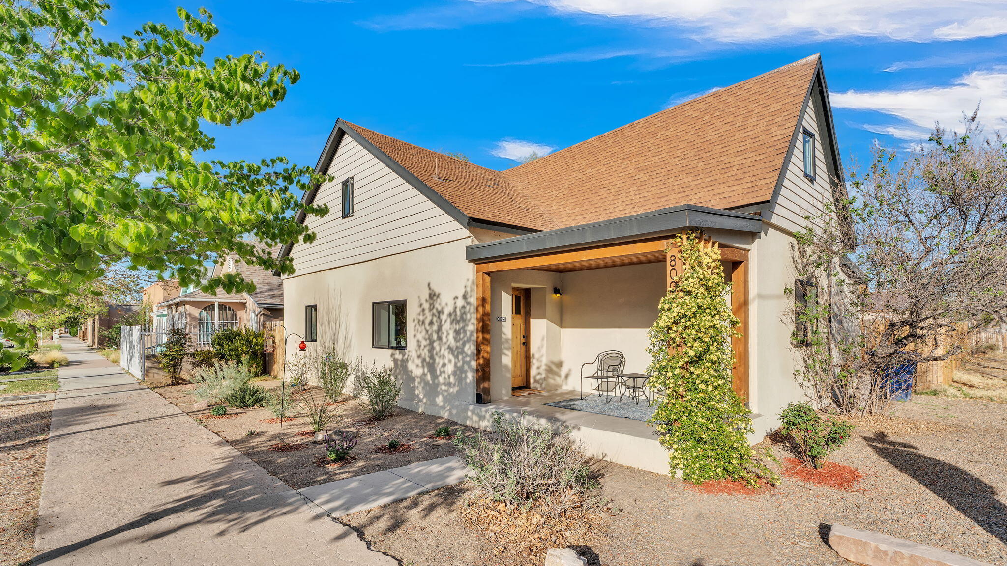 1st image of 800 13th St Nw, Albuquerque, NM 87102 | MLS# 1099006