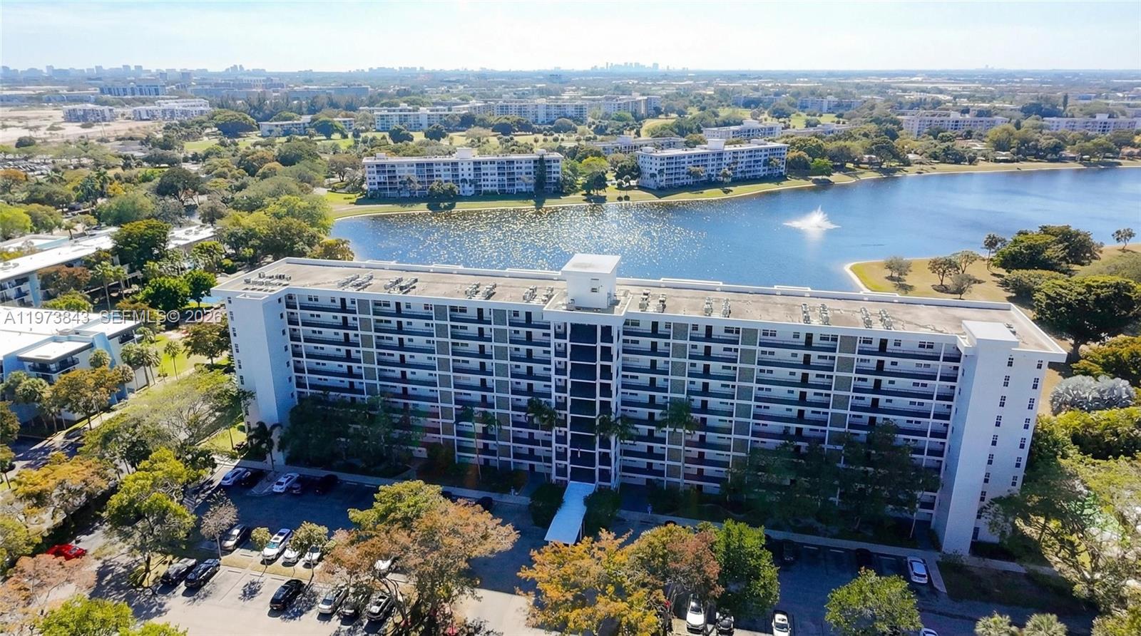 No 53 Palm-Aire Country C