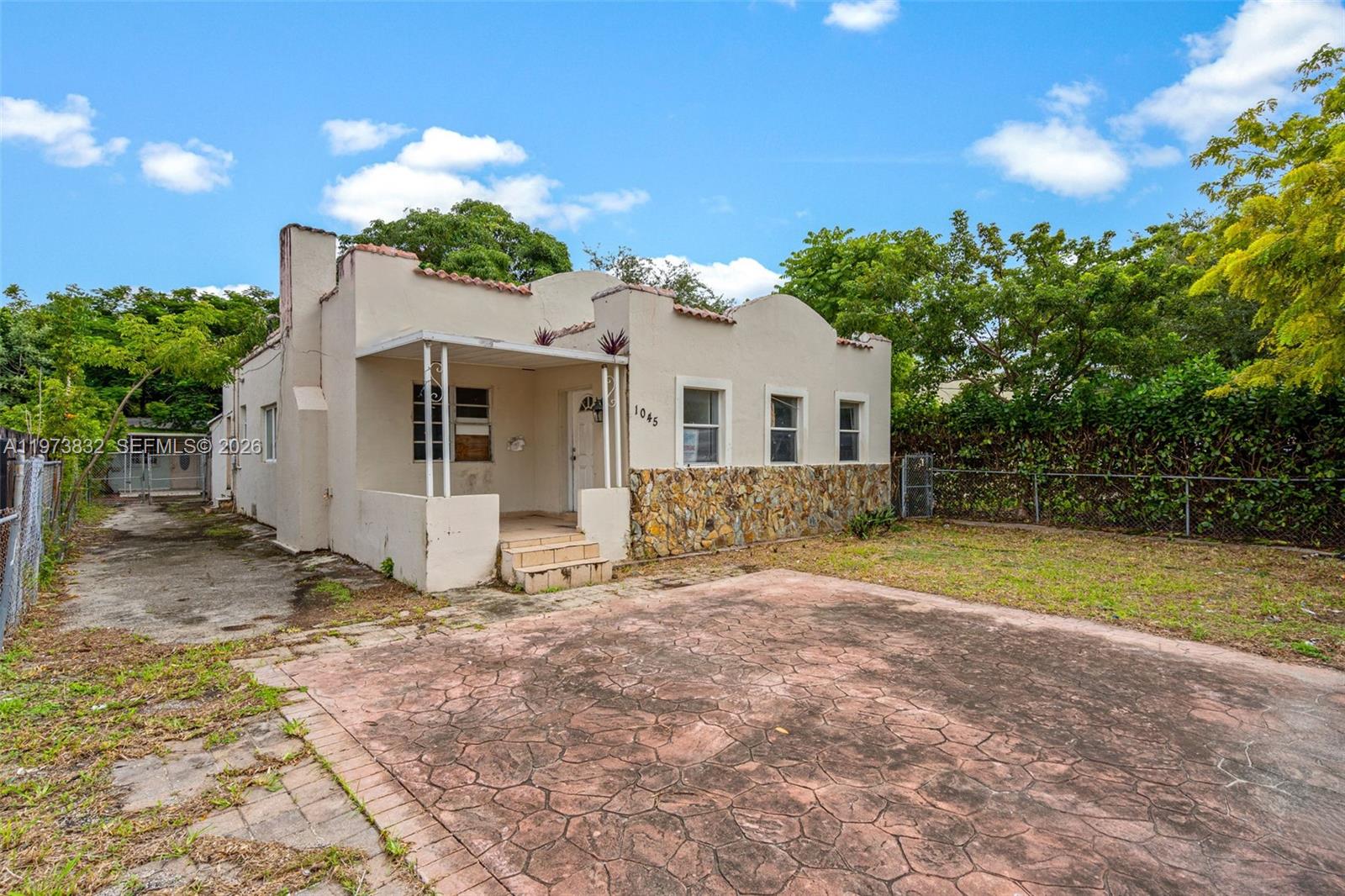 Homes for sale in Miami, FL | 1045 Sw 20th Ave, Miami, FL 33135 | MLS# A11973832