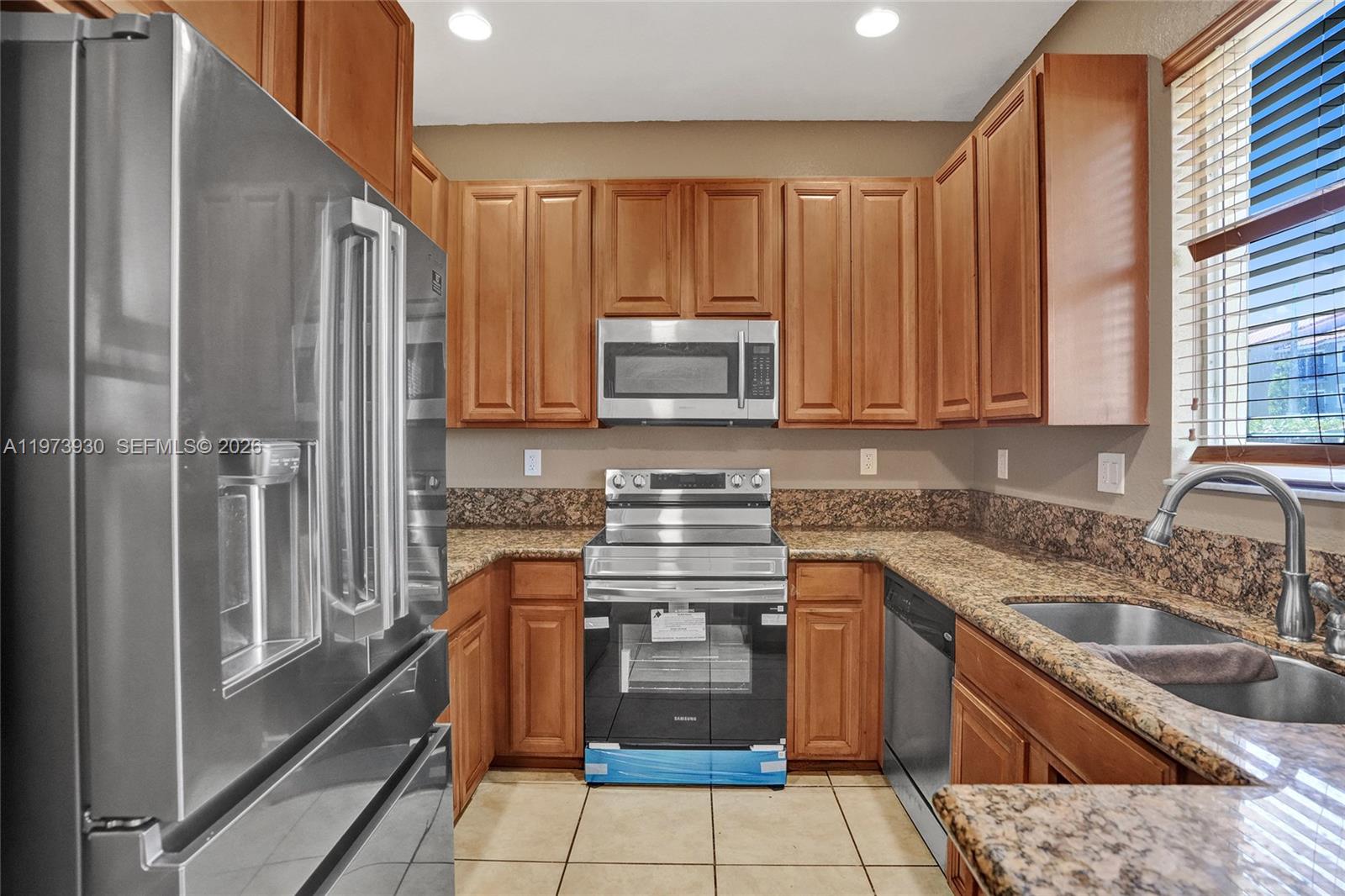 Property photo # 4