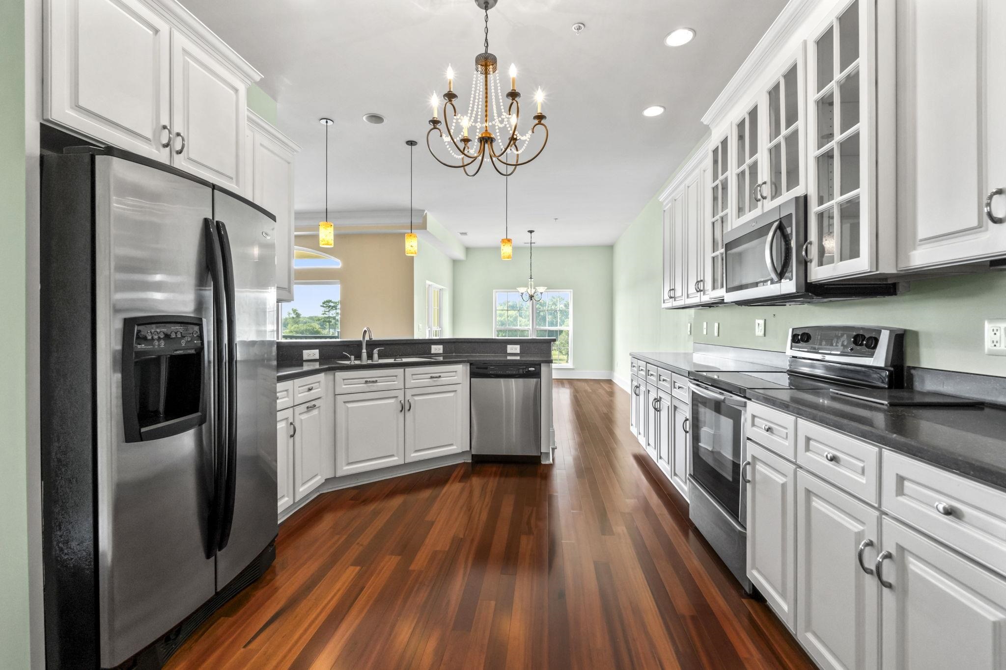 2605313 | Photo 9