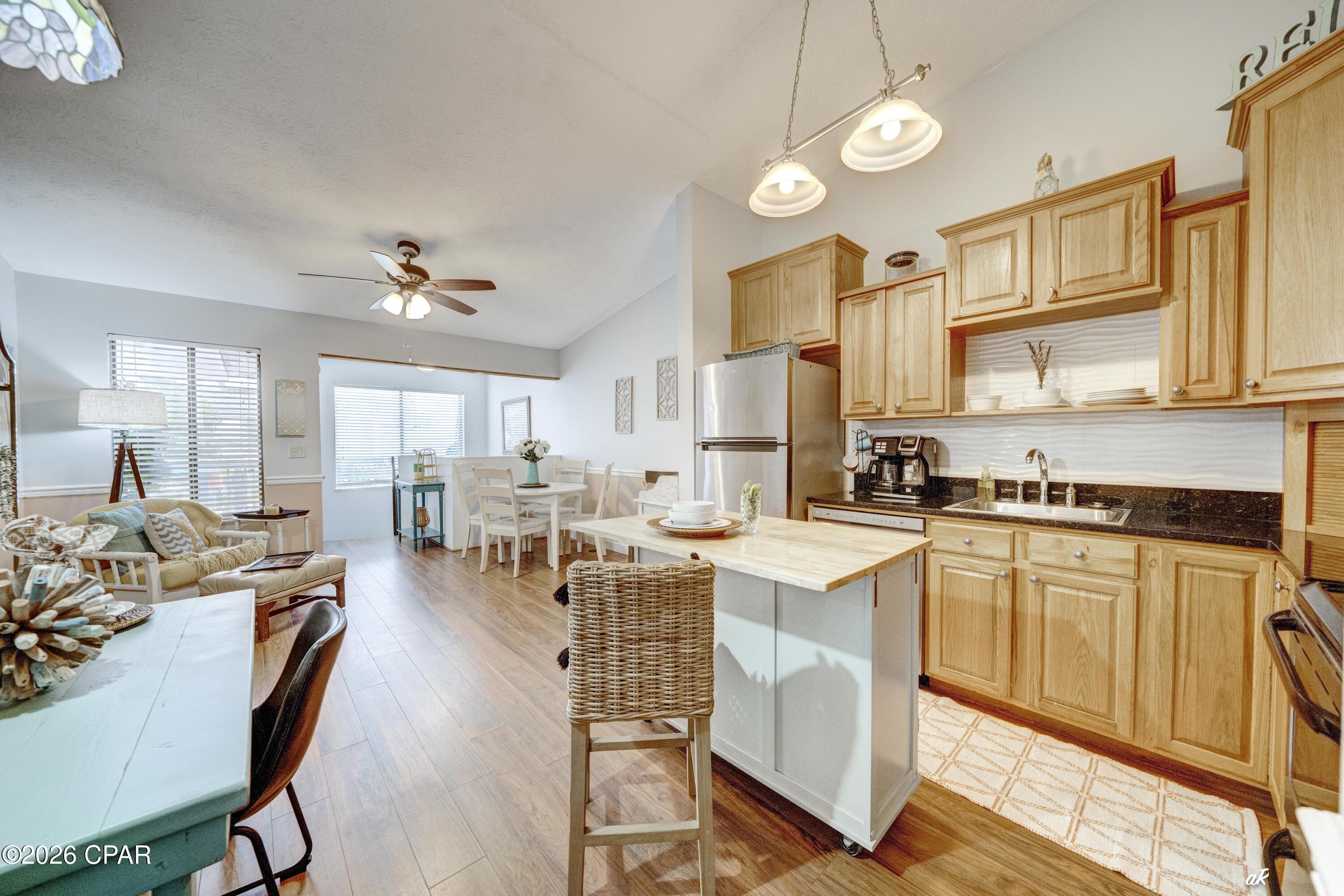 Image 21 For 6223 Lagoon Drive