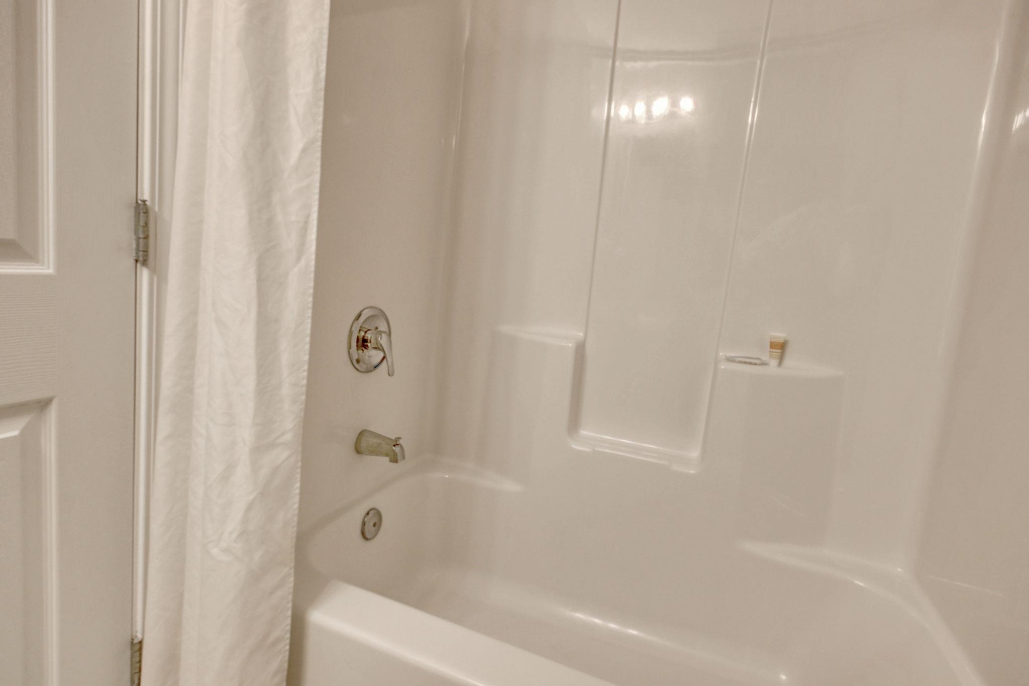 2605346 | Photo 14