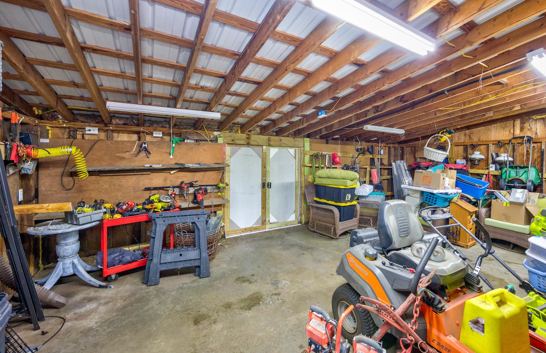 481 Fox Bay Rd. 