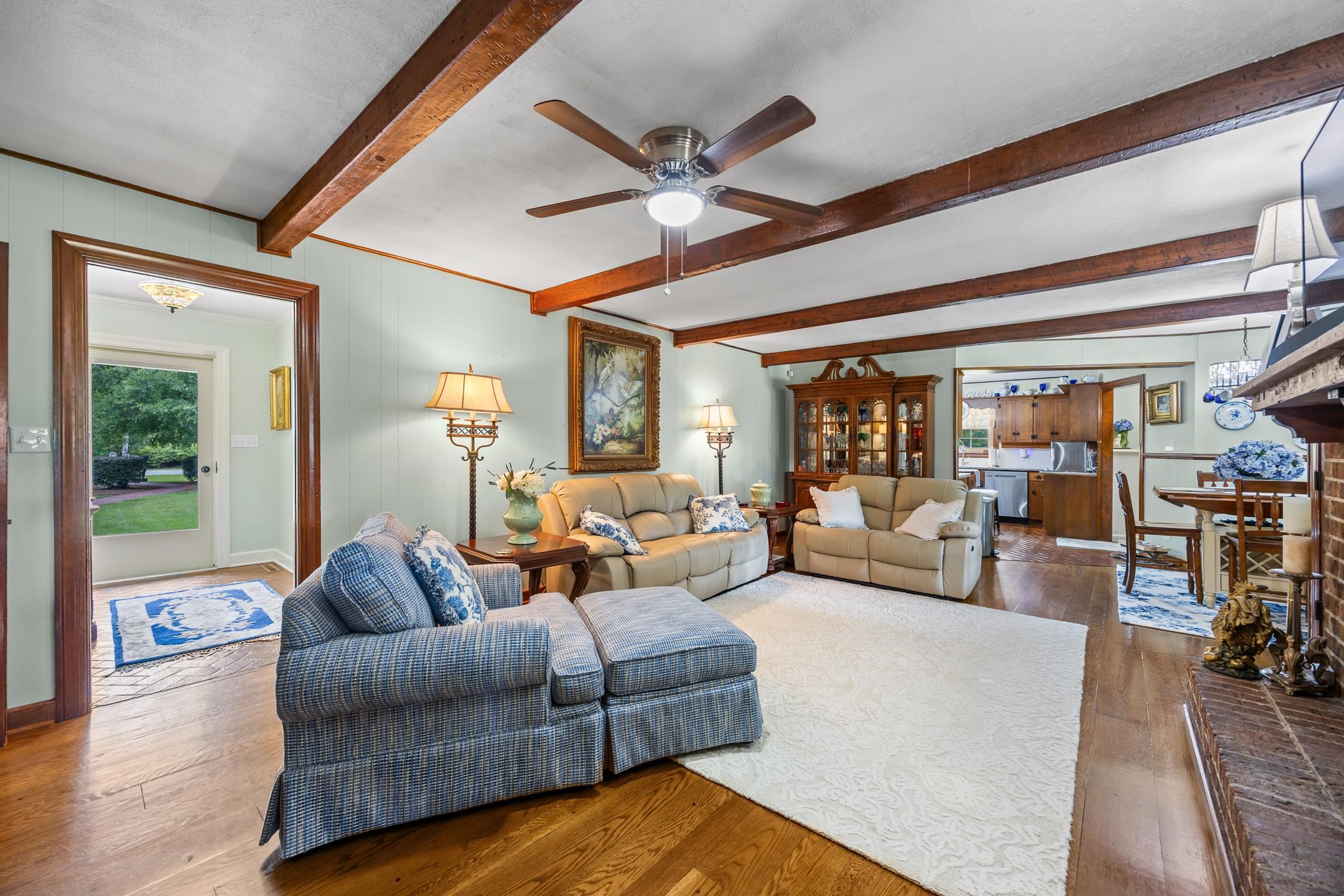 481 Fox Bay Rd. 