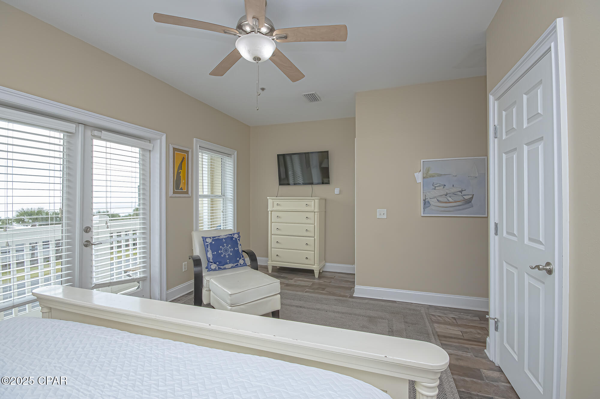 Image 19 For 12908 Front Beach Road 4