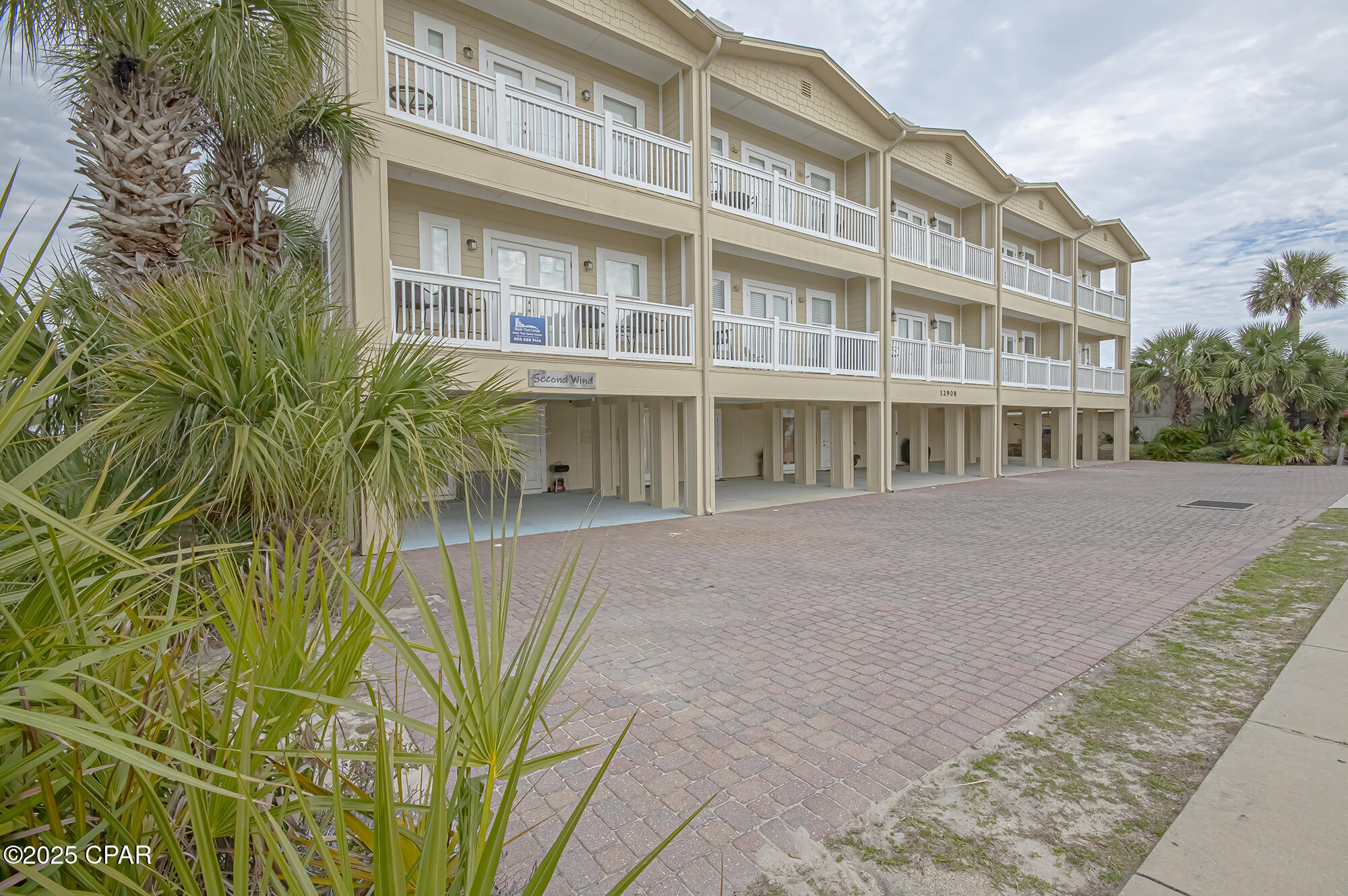 Image 39 For 12908 Front Beach Road 4