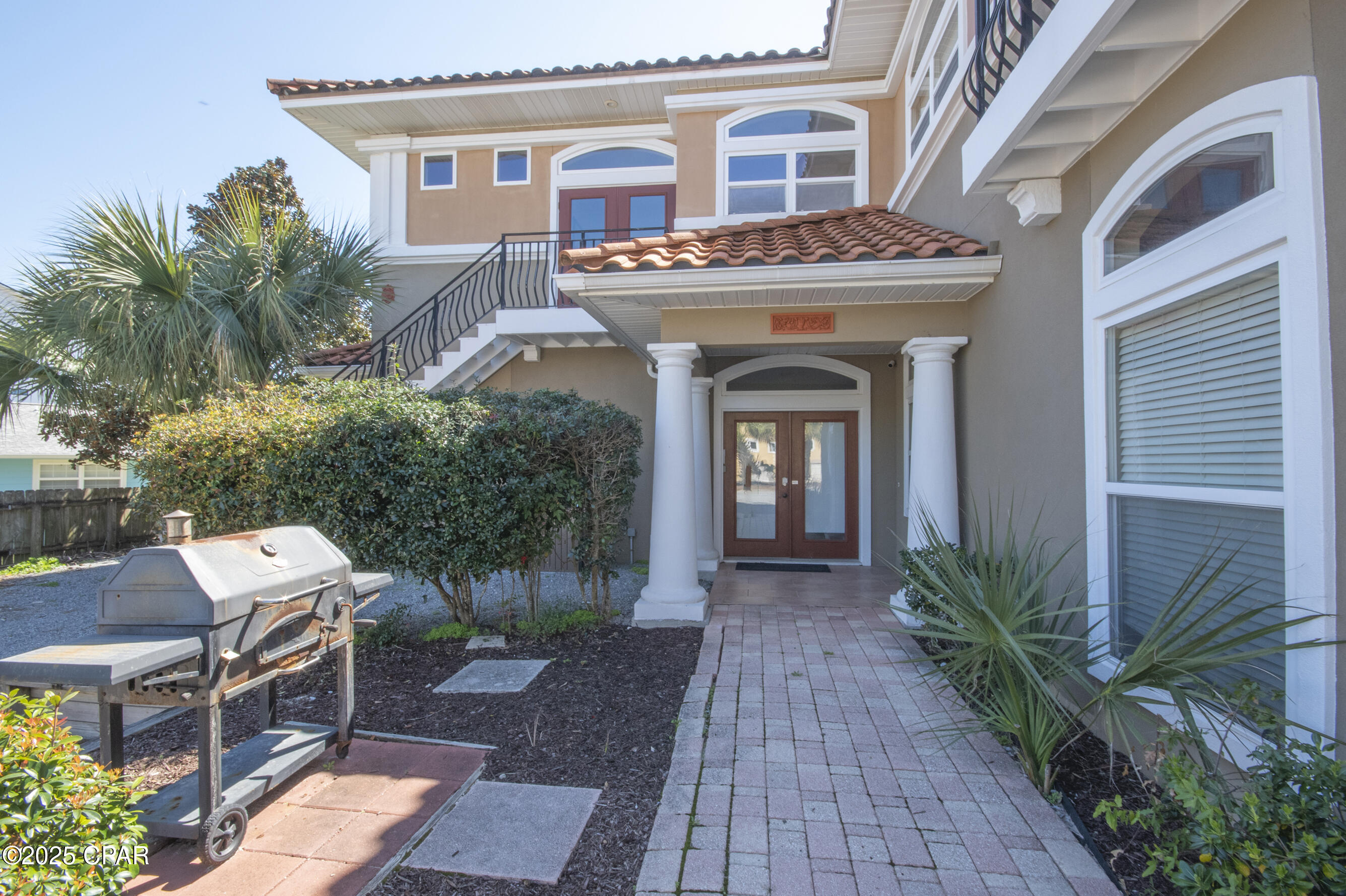 Image 73 For 411 La Valencia Circle