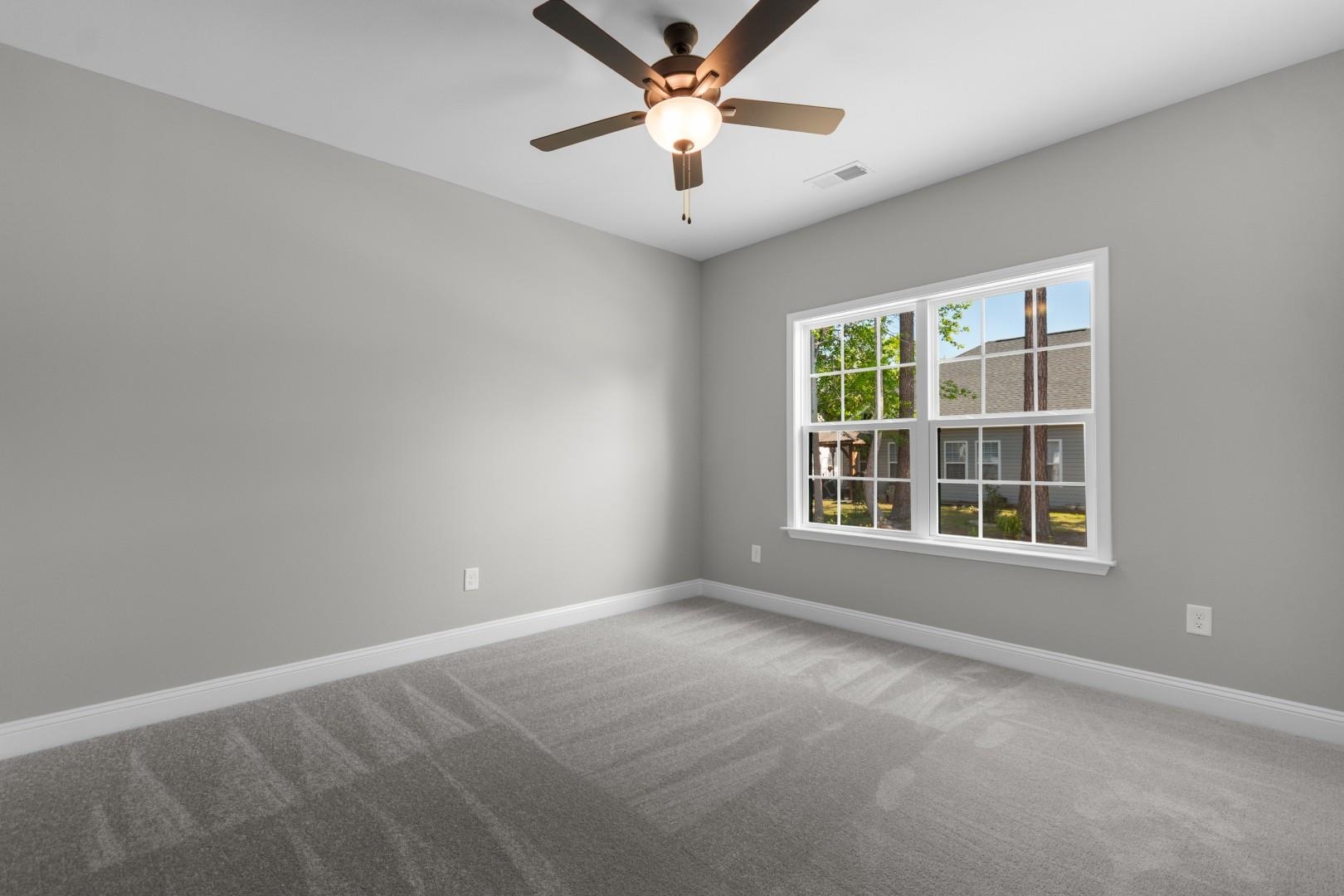2605441 | Photo 21