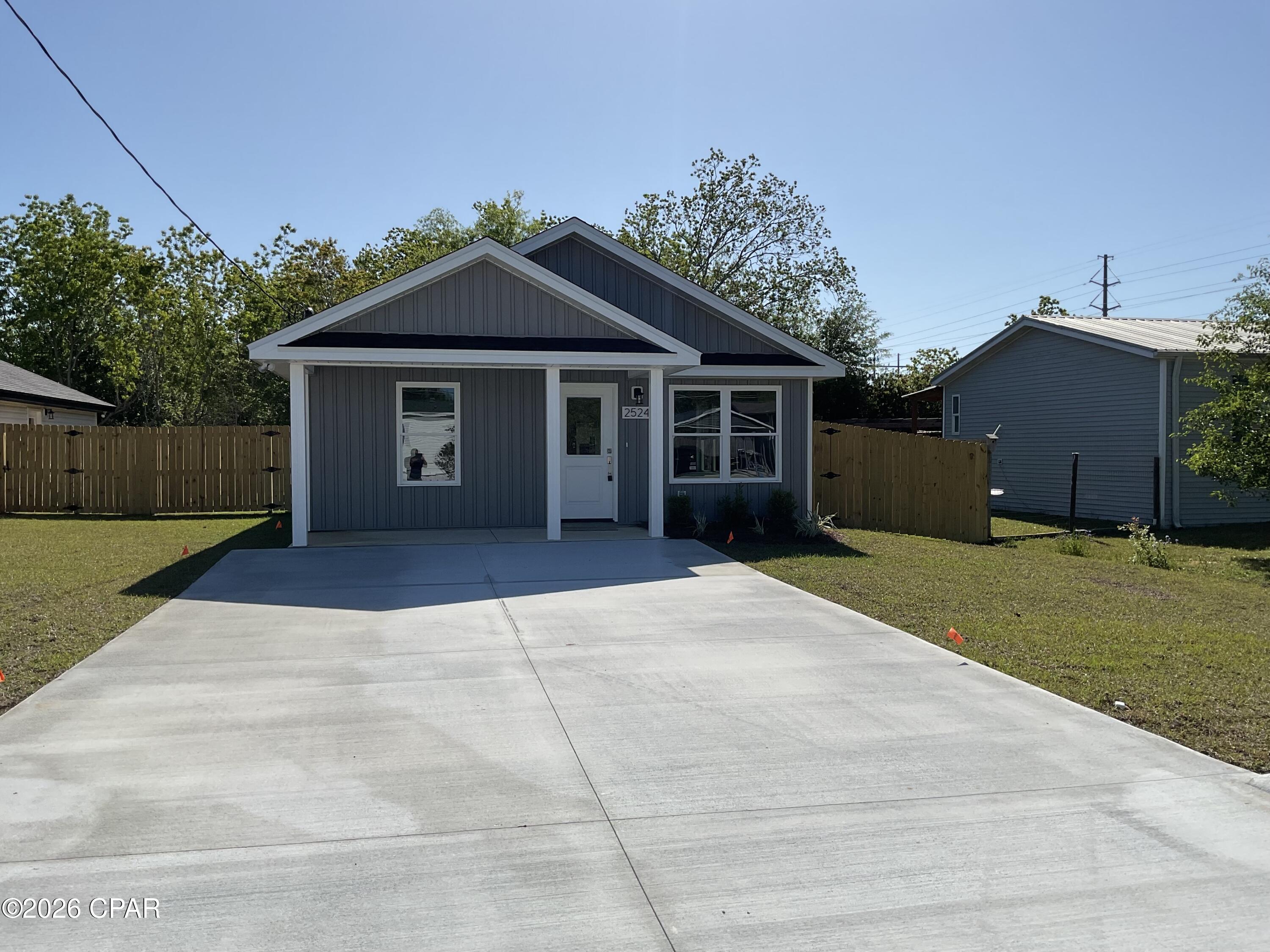 Photo 1 of Sale Pending at 2524 Wakulla Ave, Panama City, FL 32405 | MLS# 786140 | Listing updated on 2026-09-21