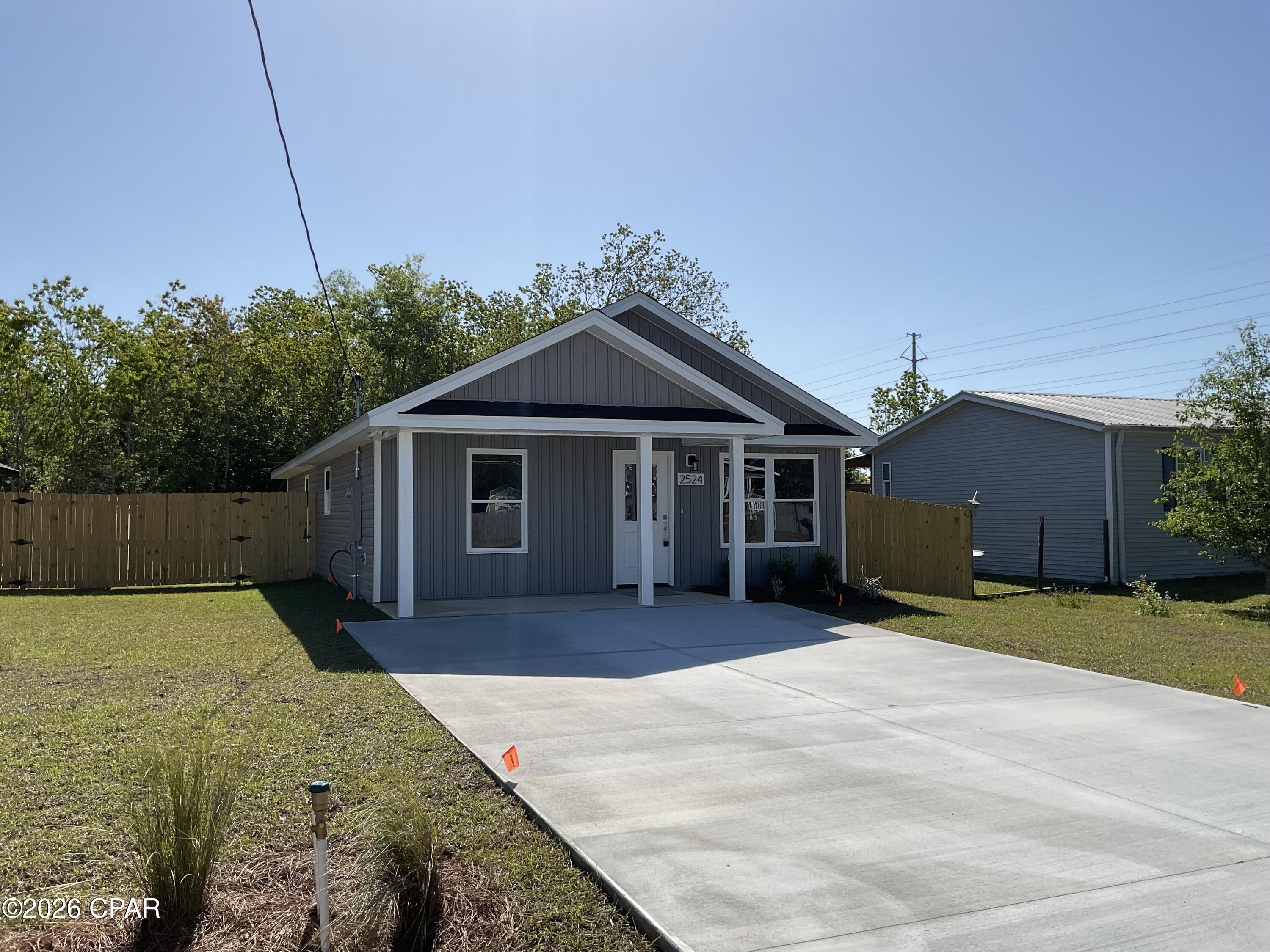 Photo 2 of Sale Pending at 2524 Wakulla Ave, Panama City, FL 32405 | MLS# 786140 | Listing updated on 2026-09-21