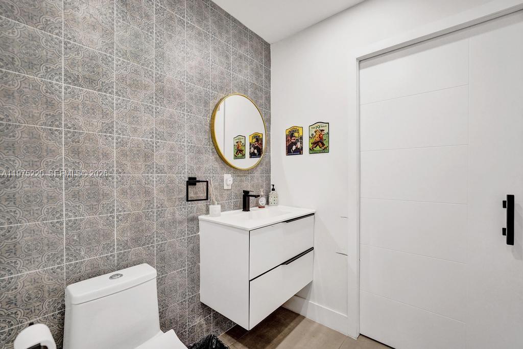 Additional living spaces at 4660 37th Ave - Home in Dania Beach