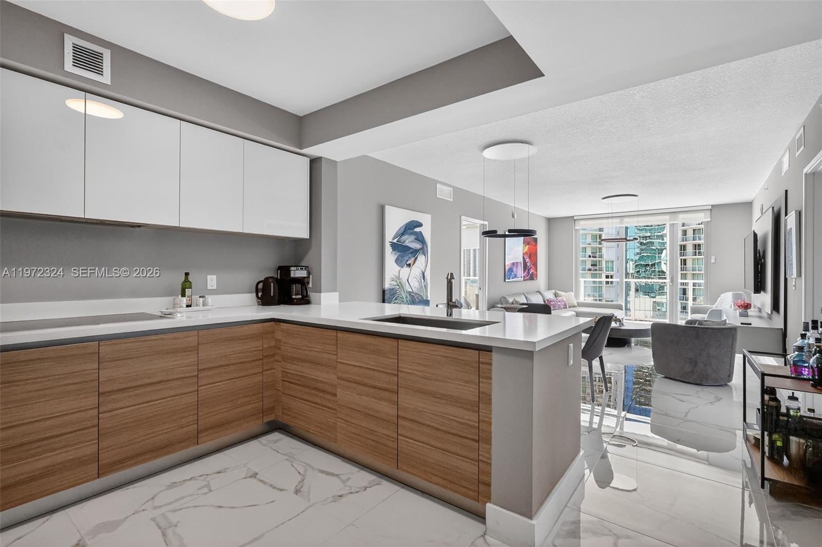 Parque Towers Condo