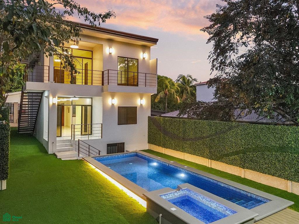 4 bed Single Family Homes For Sale in , Guanacaste - 1